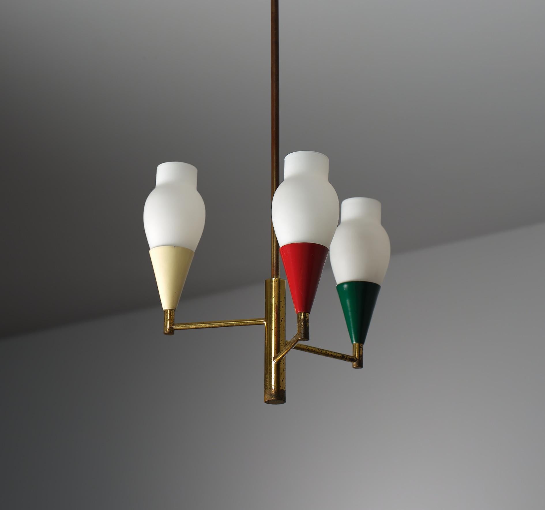 Mid-Century Modern 1950s Italian Brass Chandelier with Modern Design and Colorful Metal Accents For Sale