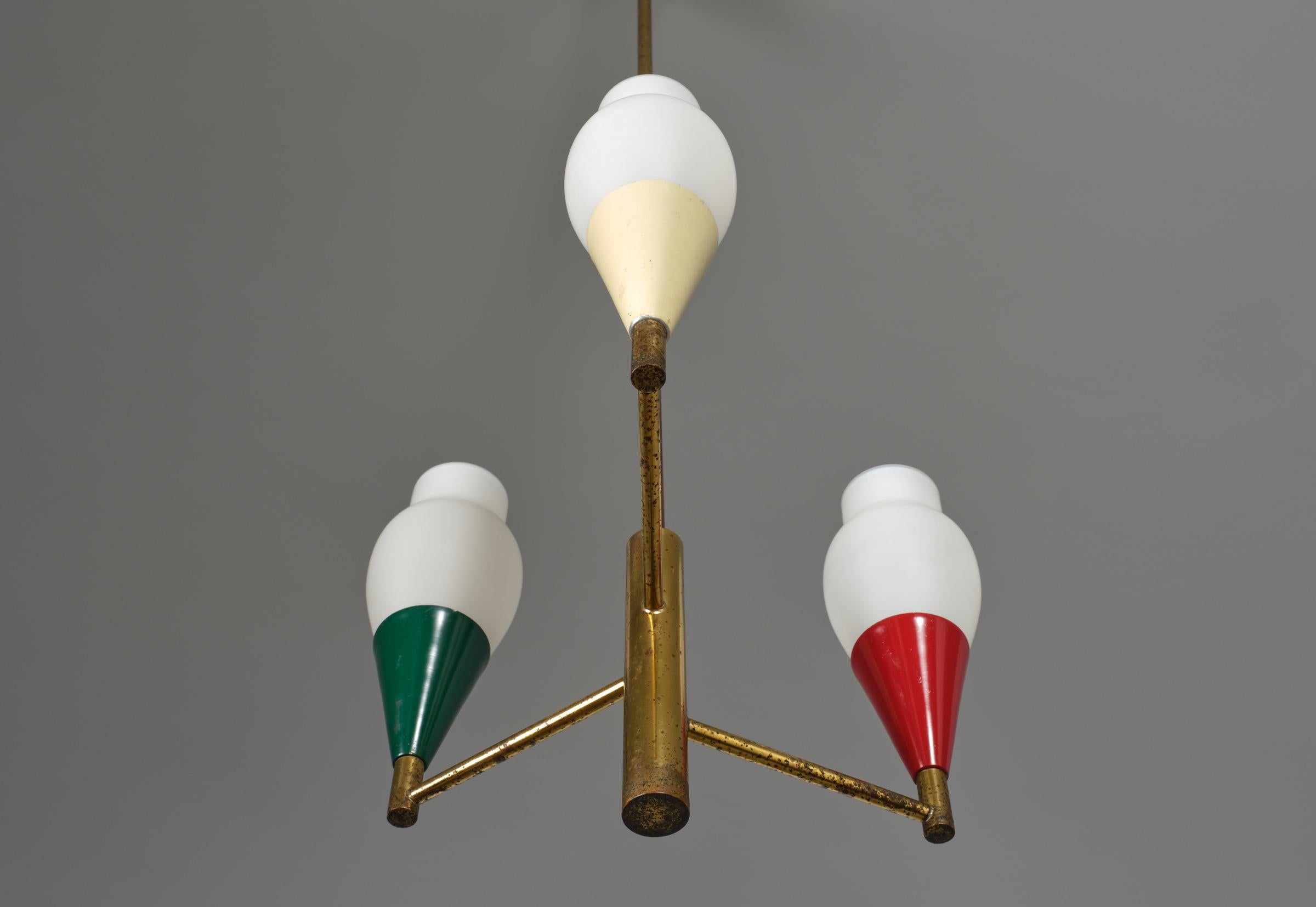 1950s Italian Brass Chandelier with Modern Design and Colorful Metal Accents For Sale 3