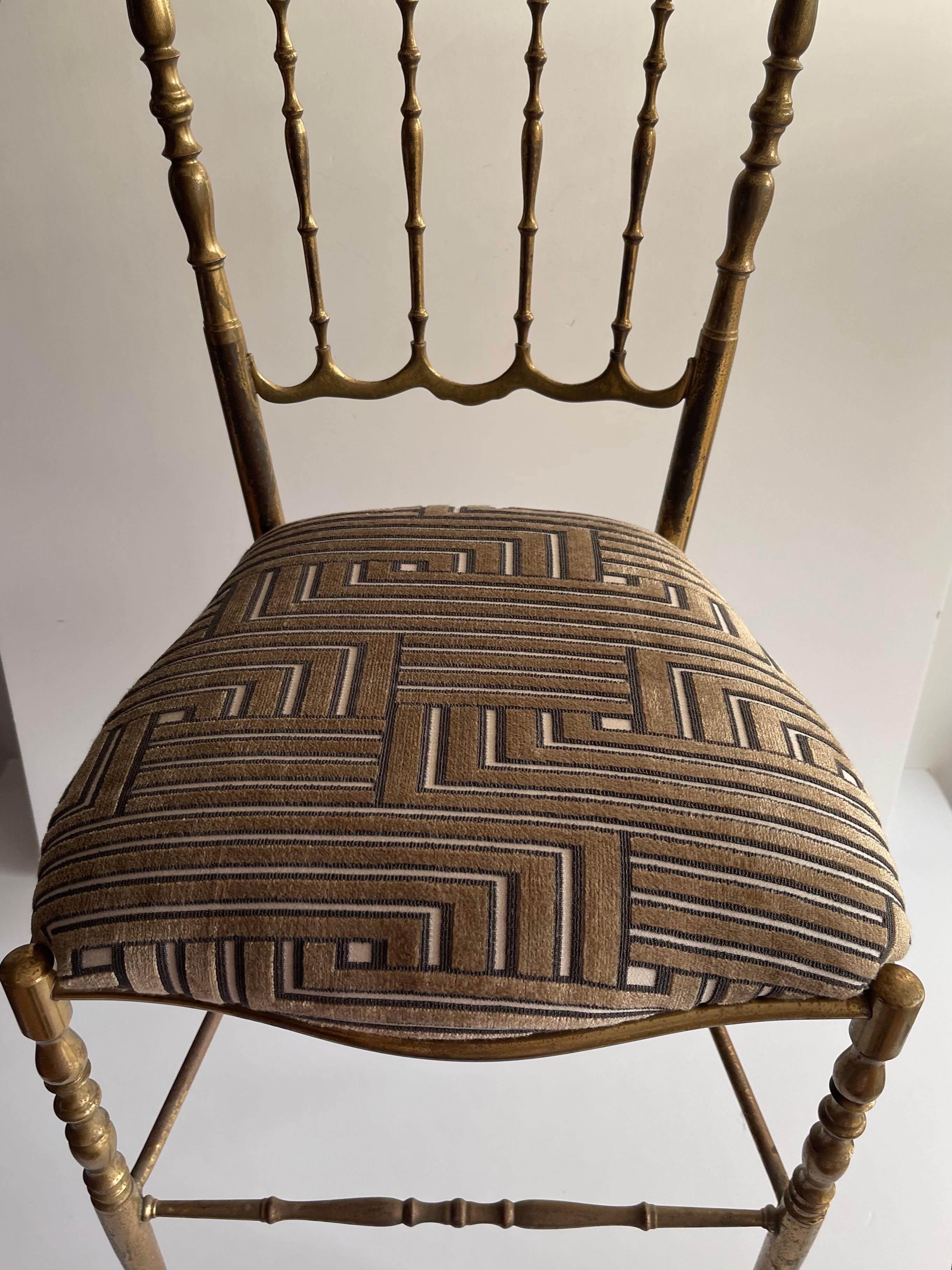 Sedia da salotto italiana in ottone di Chiavari degli anni '50 In condizioni buone in vendita a Stamford, CT