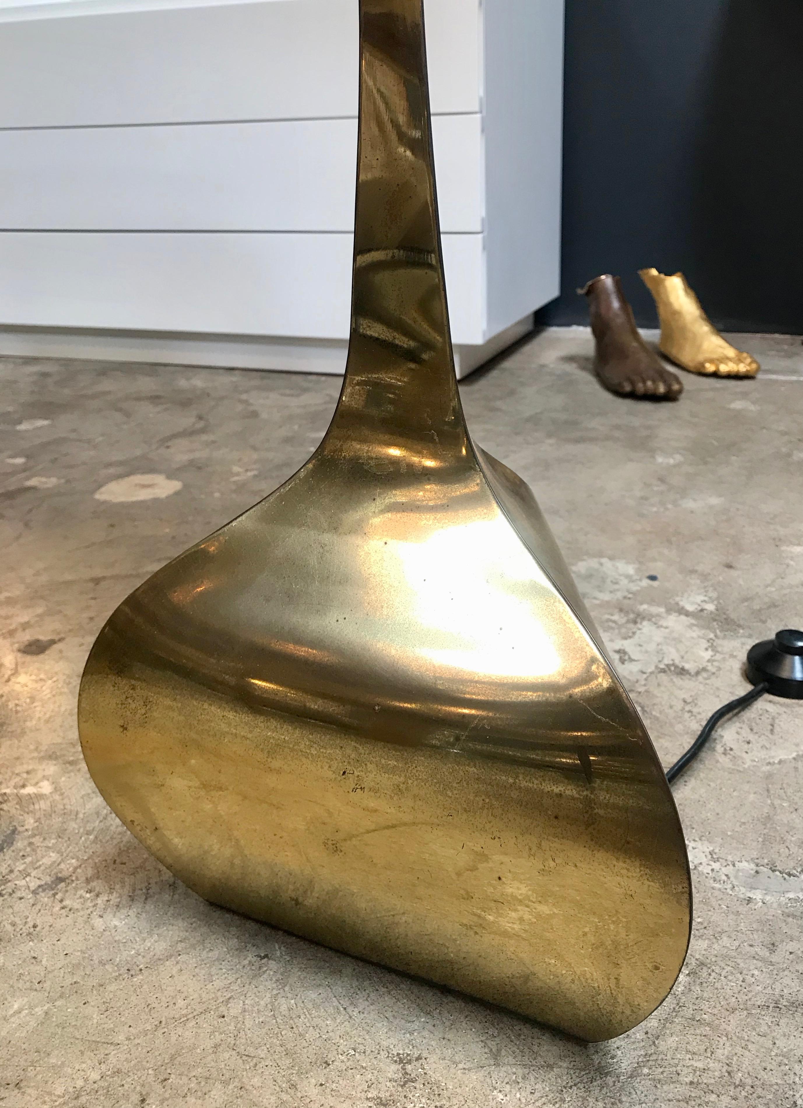 Tonello & Montagna Grillo Italian Brass Floor Lamp on Sculptural Base 1972 In Good Condition In Los Angeles, CA