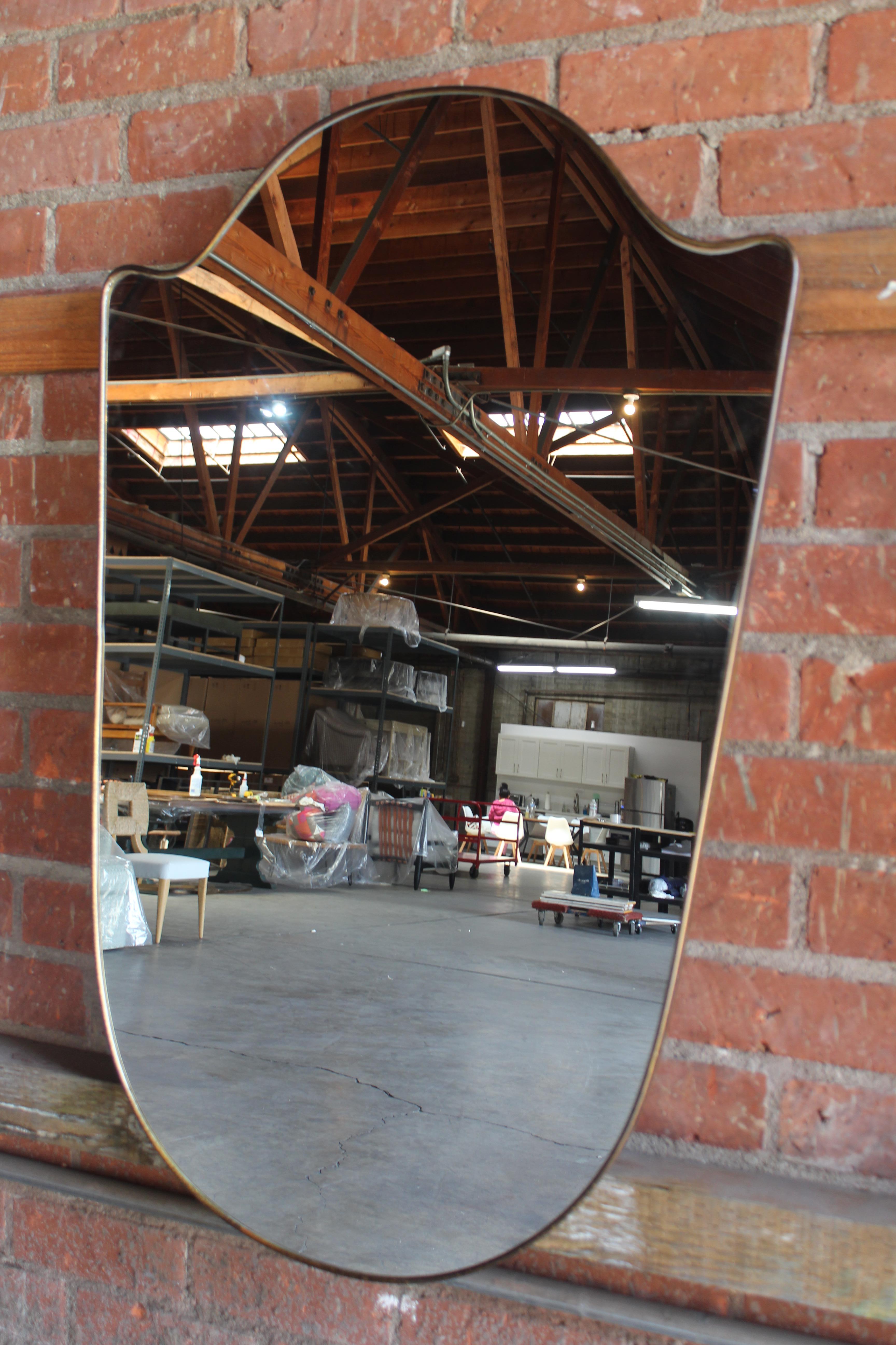 Pair of 1950s Italian Brass Framed Wall Mirrors In Good Condition In Los Angeles, CA