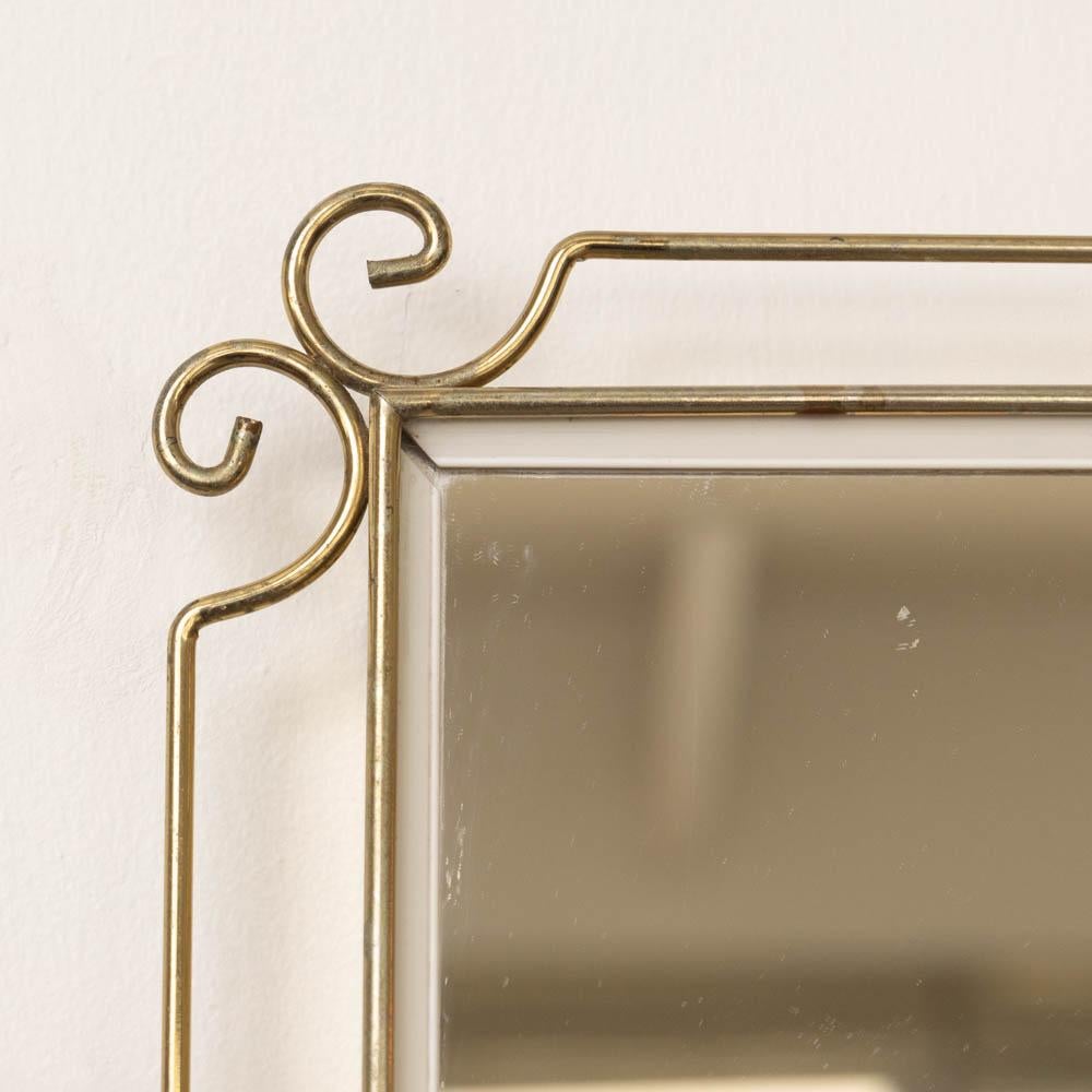 Laiton Miroir en laiton italien des années 1950 en vente