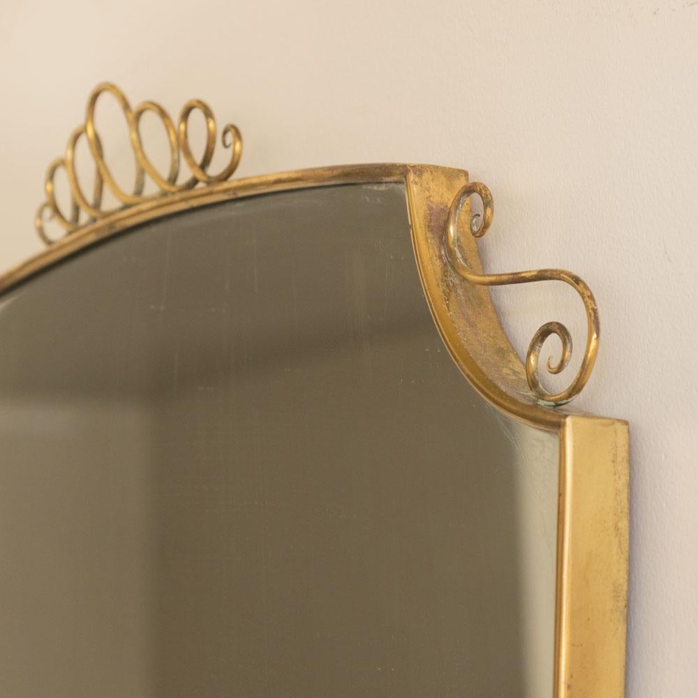 Miroir en laiton italien des années 1950 en vente 3