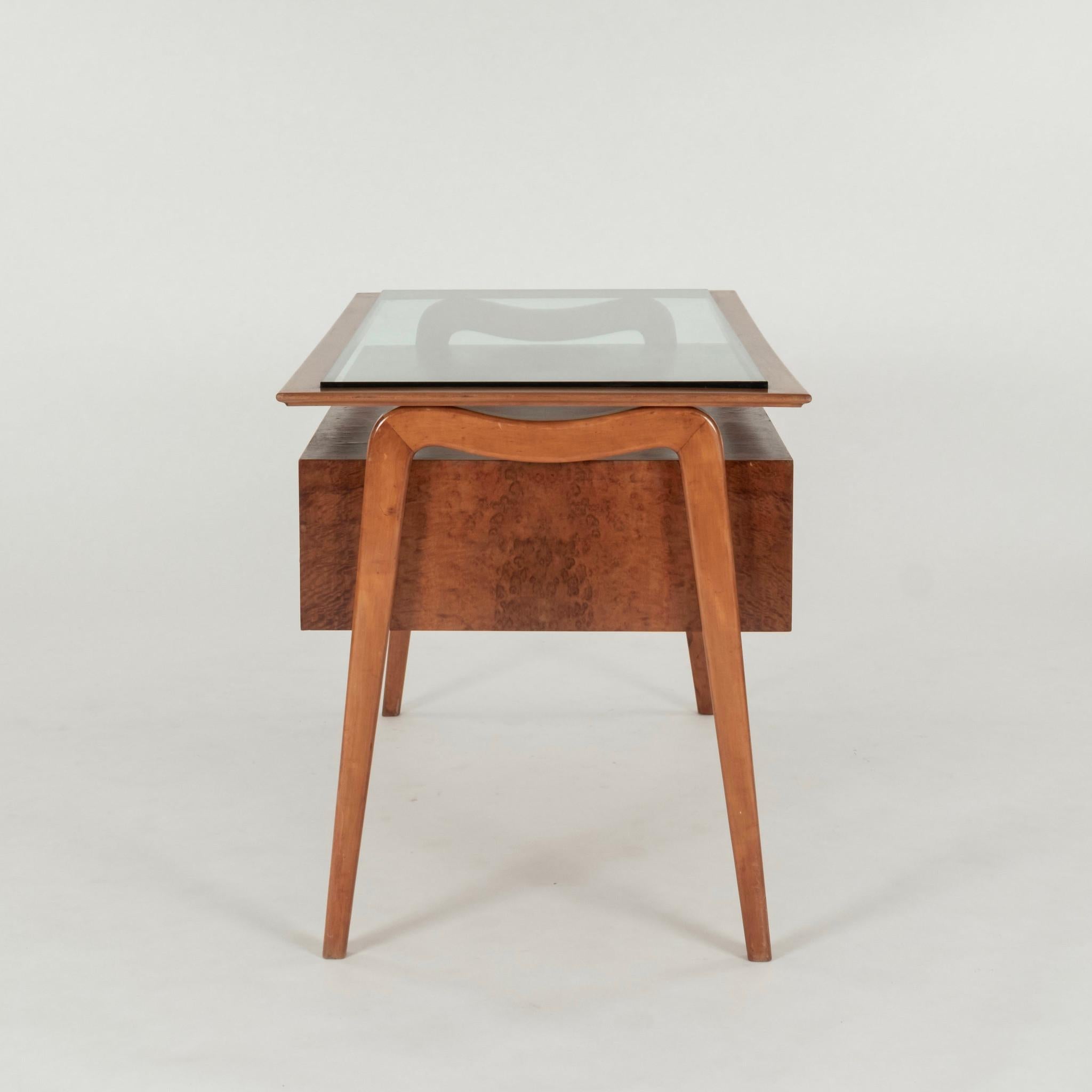 20th Century 1950s Italian Burl Maple Desk For Sale