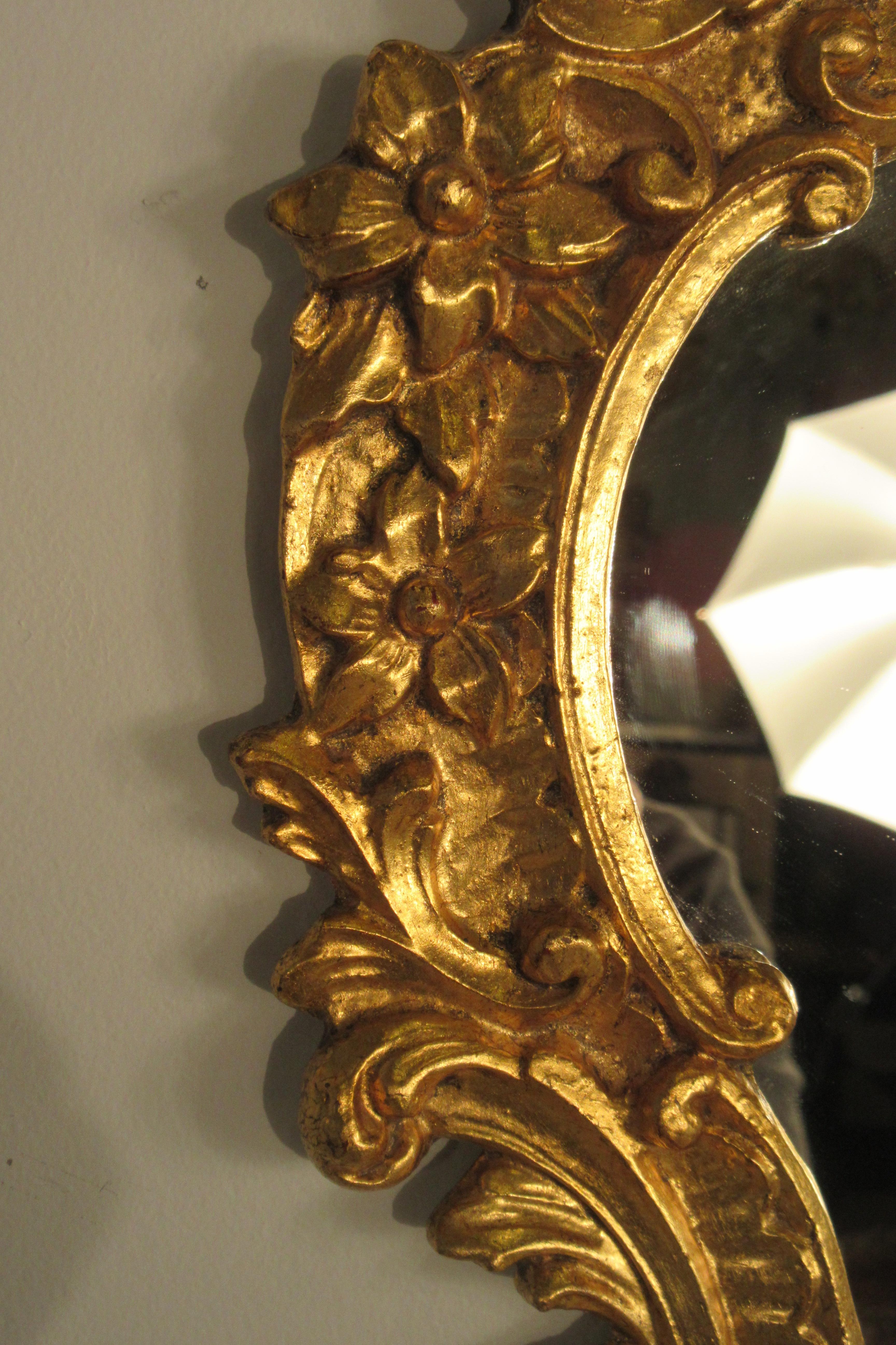 1950s Italian Carved Wood Gilt Mirror 3