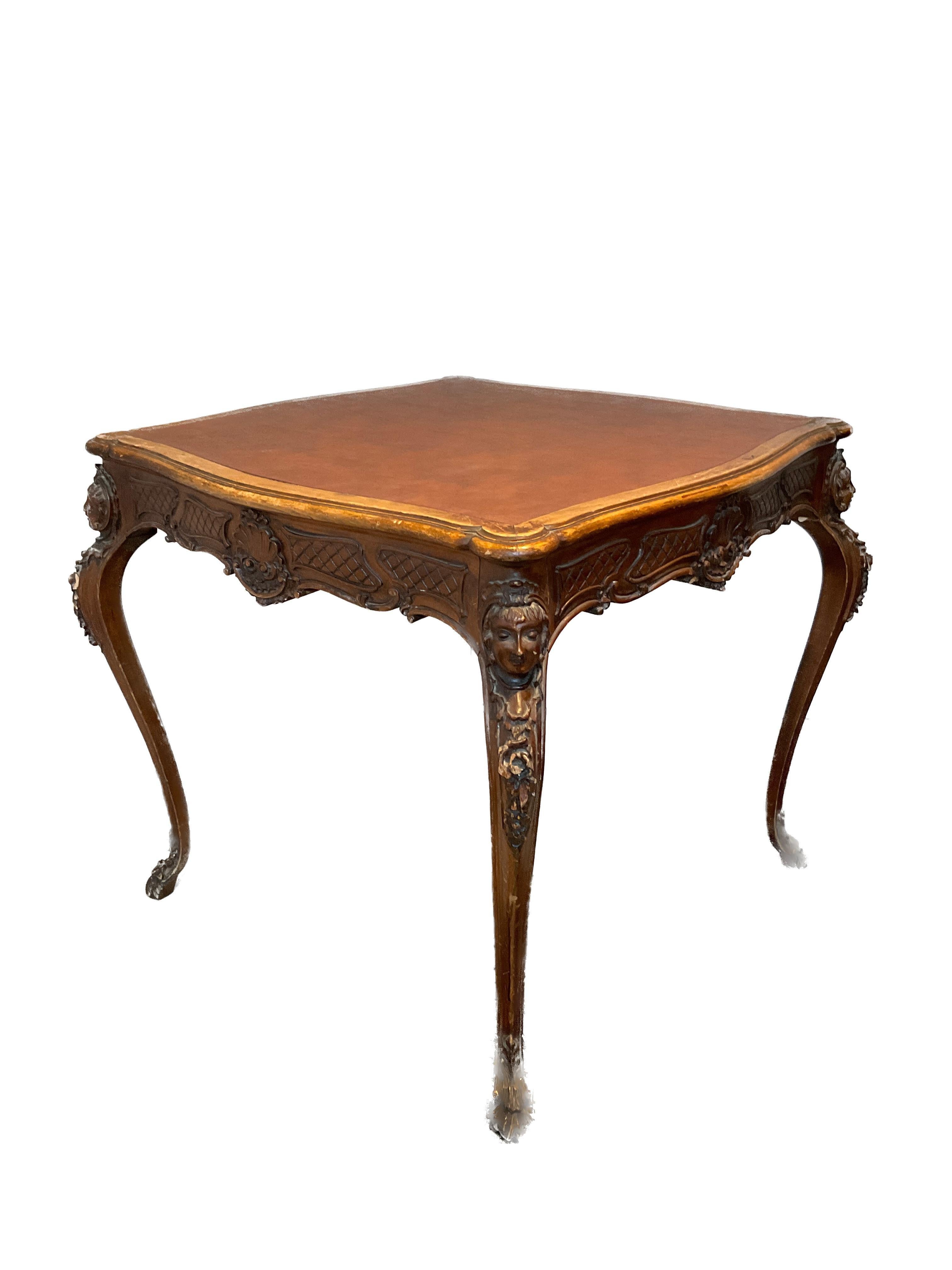 1950s Italian Carved Wood Rococo Game Table In Good Condition For Sale In Tarrytown, NY