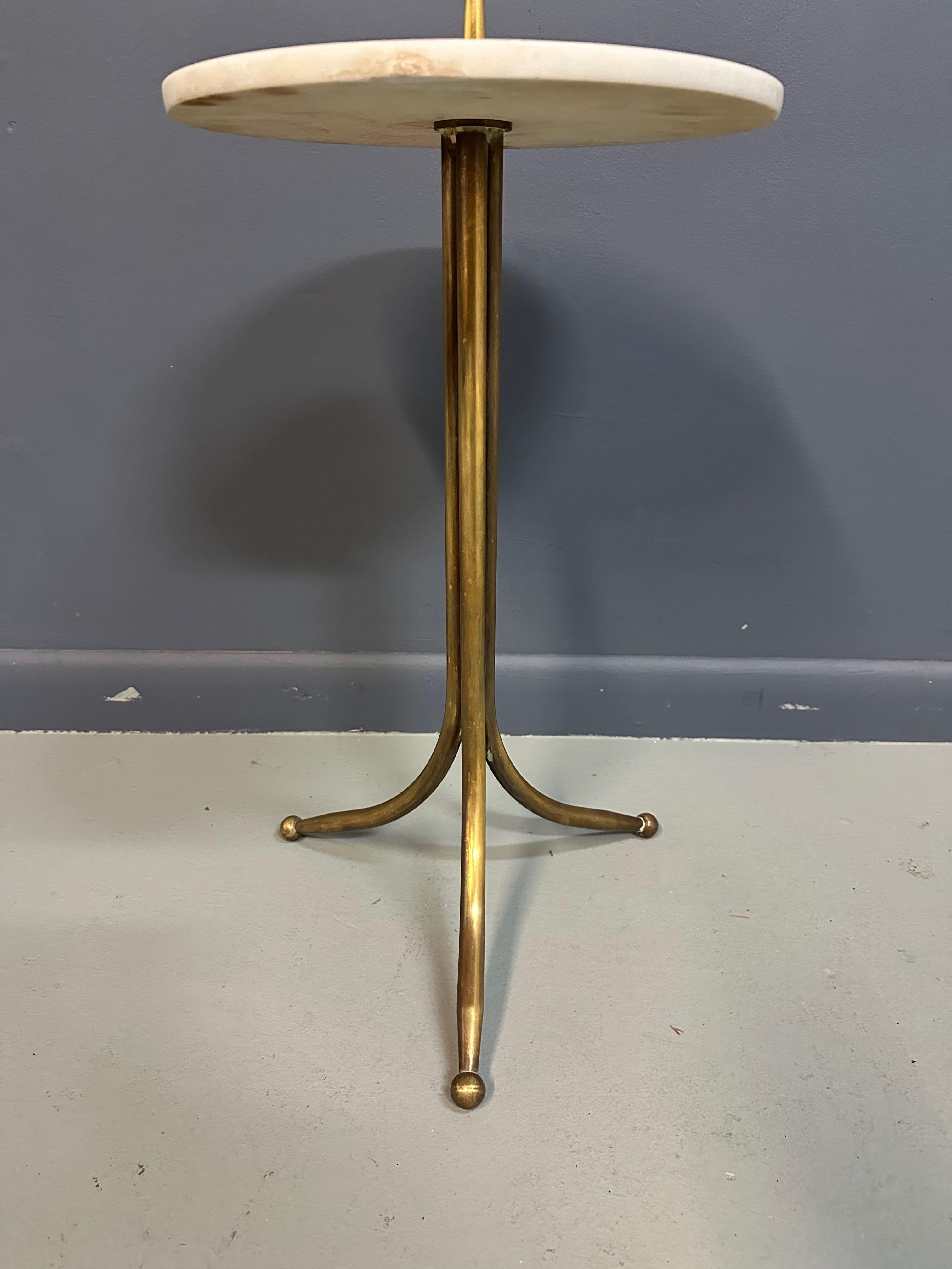 Mesa de bebidas italiana Cesare Lacca de latón y mármol de los años 50 Siglo Medio Italiano en venta