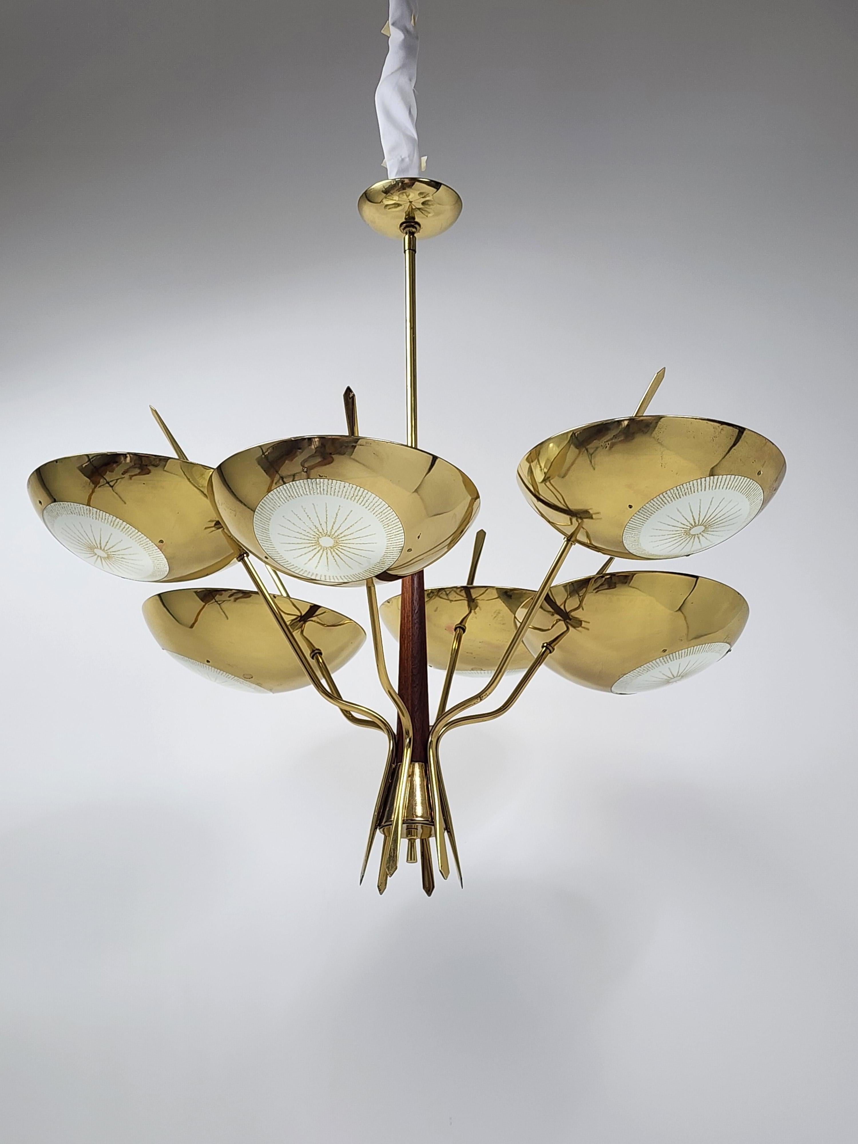 Mid-20th Century 1950s   Italian Chandelier in the manners of Stilnovo   For Sale