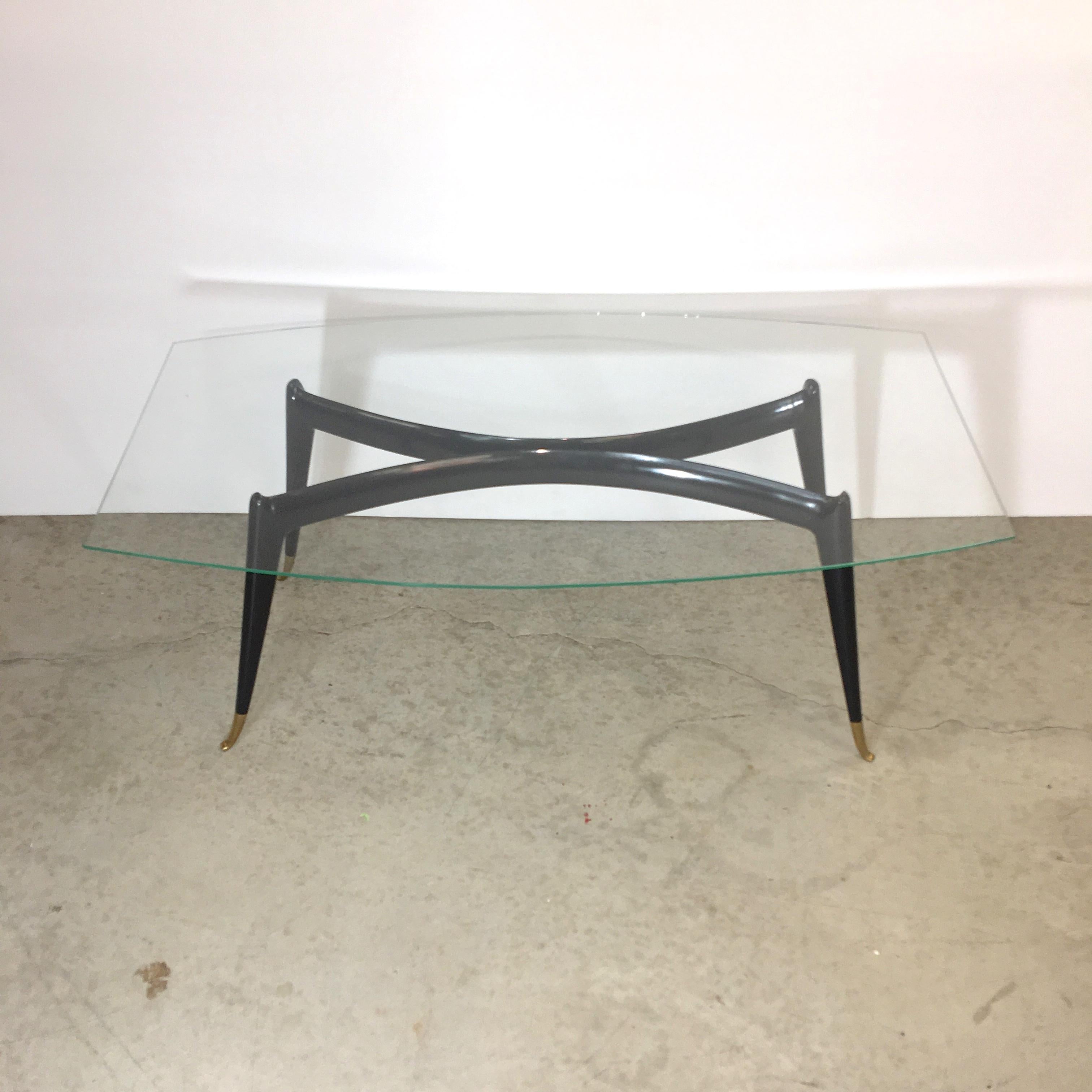 Mid-Century Modern Guglielmo Ulrich attributed Cocktail Table For Sale