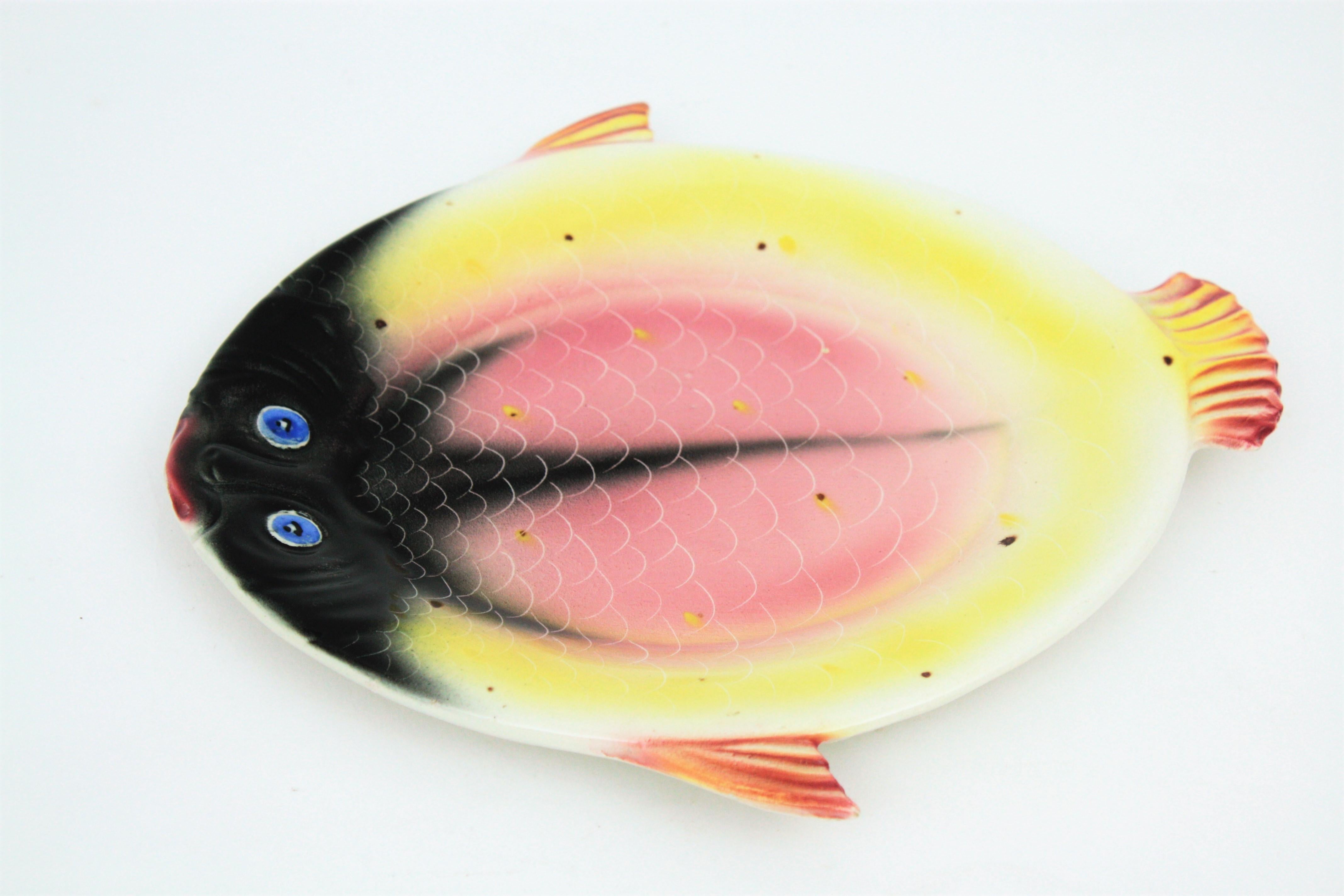 Majolica 1950s Italian Colorful Pink & Yellow Glazed Ceramic Sole Fish Plate / Vide-Poche