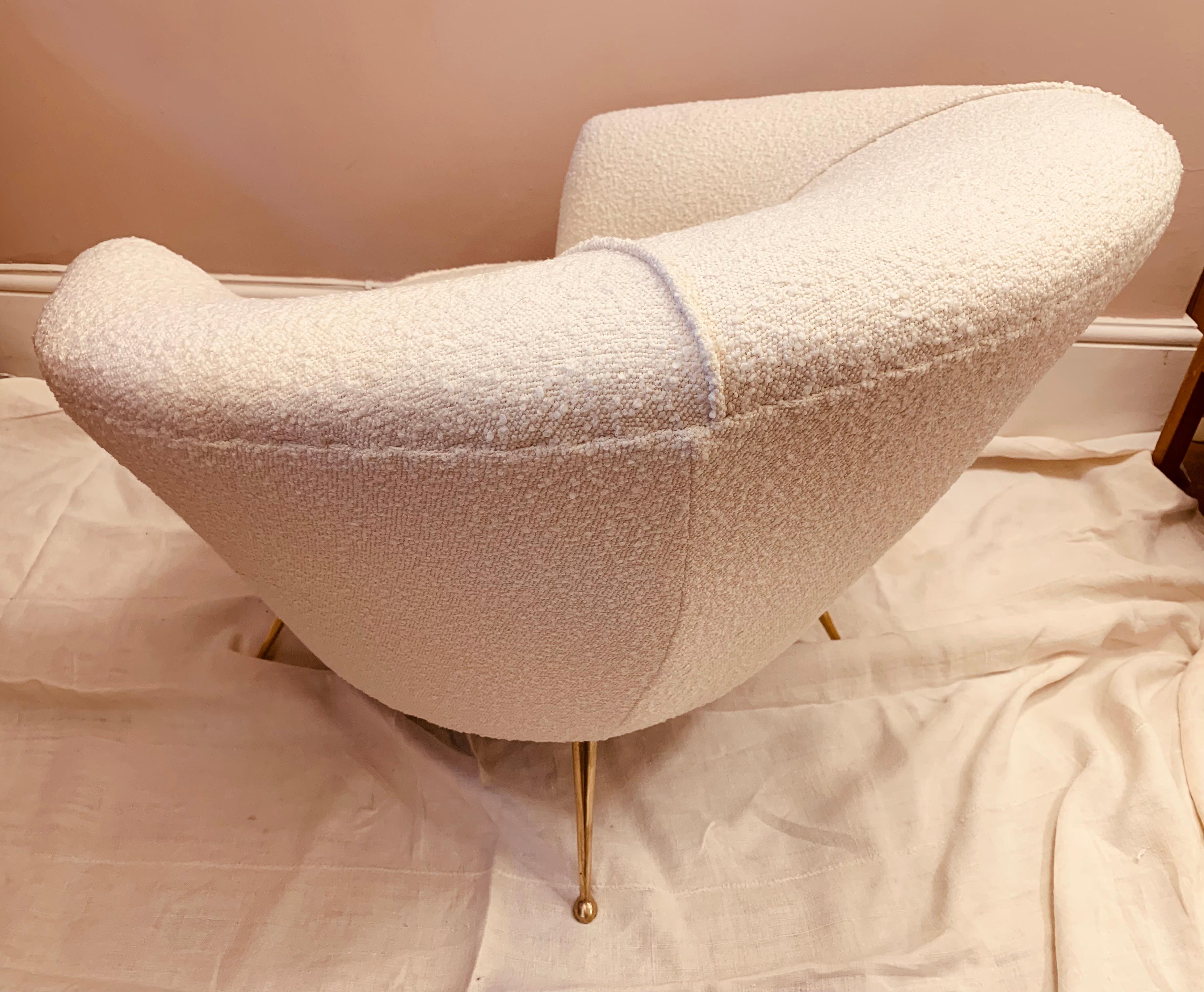 1950s Italian Curved Boucle Armchair with Tapered Splayed Brass Legs Gio Ponti 5