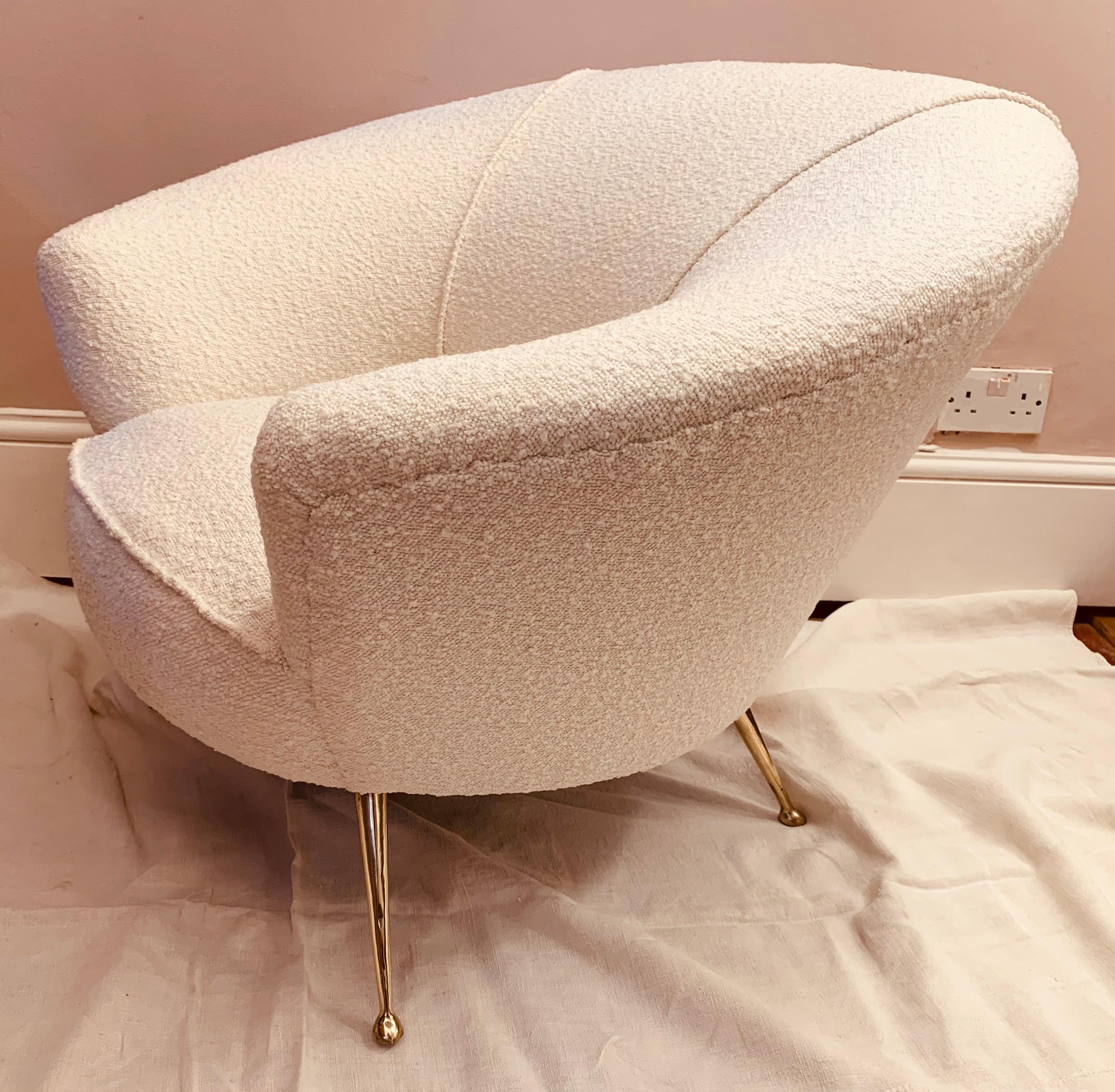1950s Italian Curved Boucle Armchair with Tapered Splayed Brass Legs Gio Ponti 4