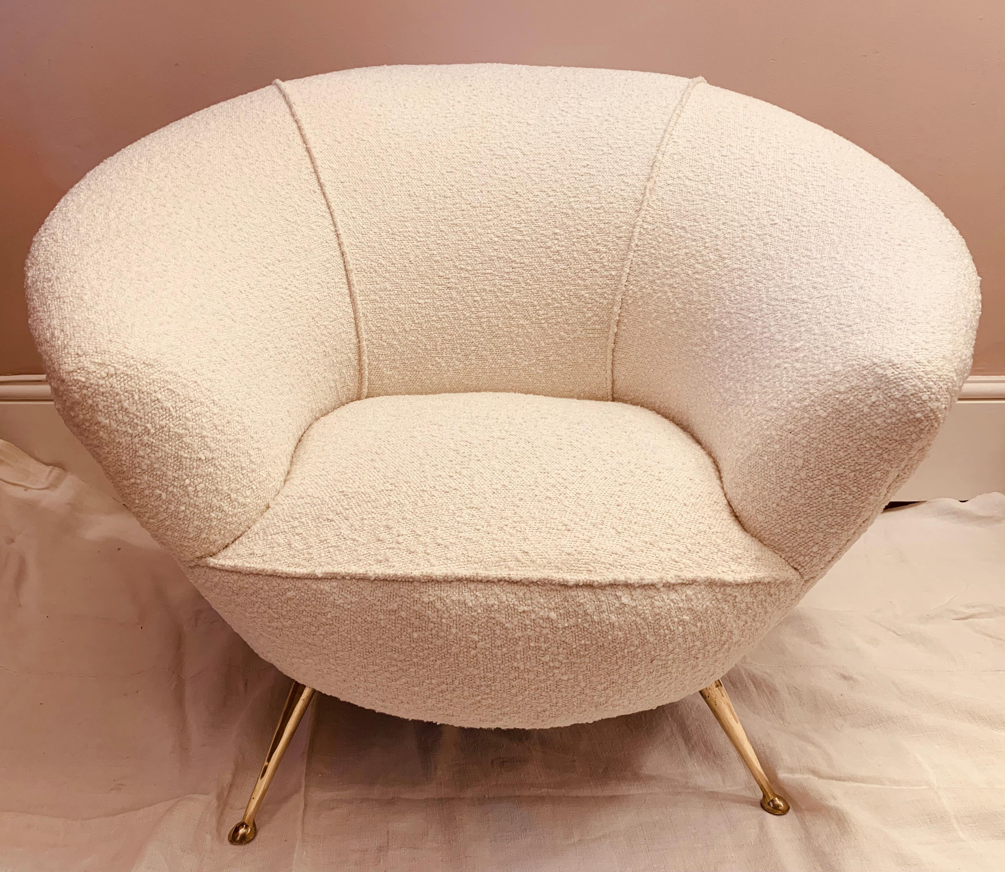 1950s Italian Curved Boucle Armchair with Tapered Splayed Brass Legs Gio Ponti 1