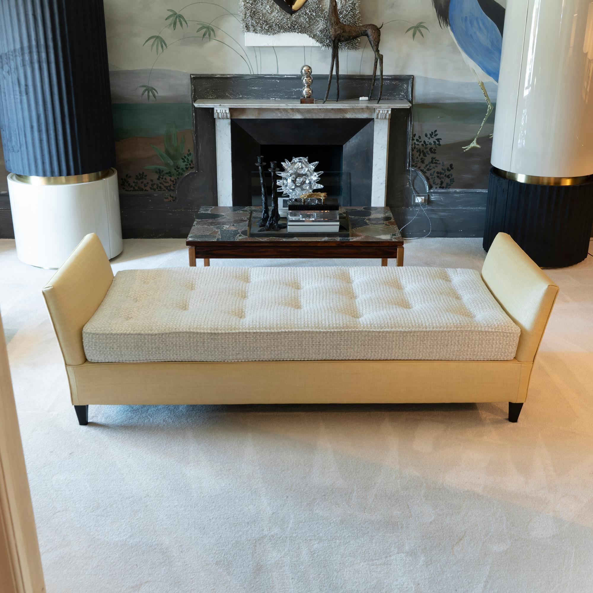 Mid-Century Modern 1950s Italian Daybed in Raffia and Chanel Woven Fabric, Wood Details