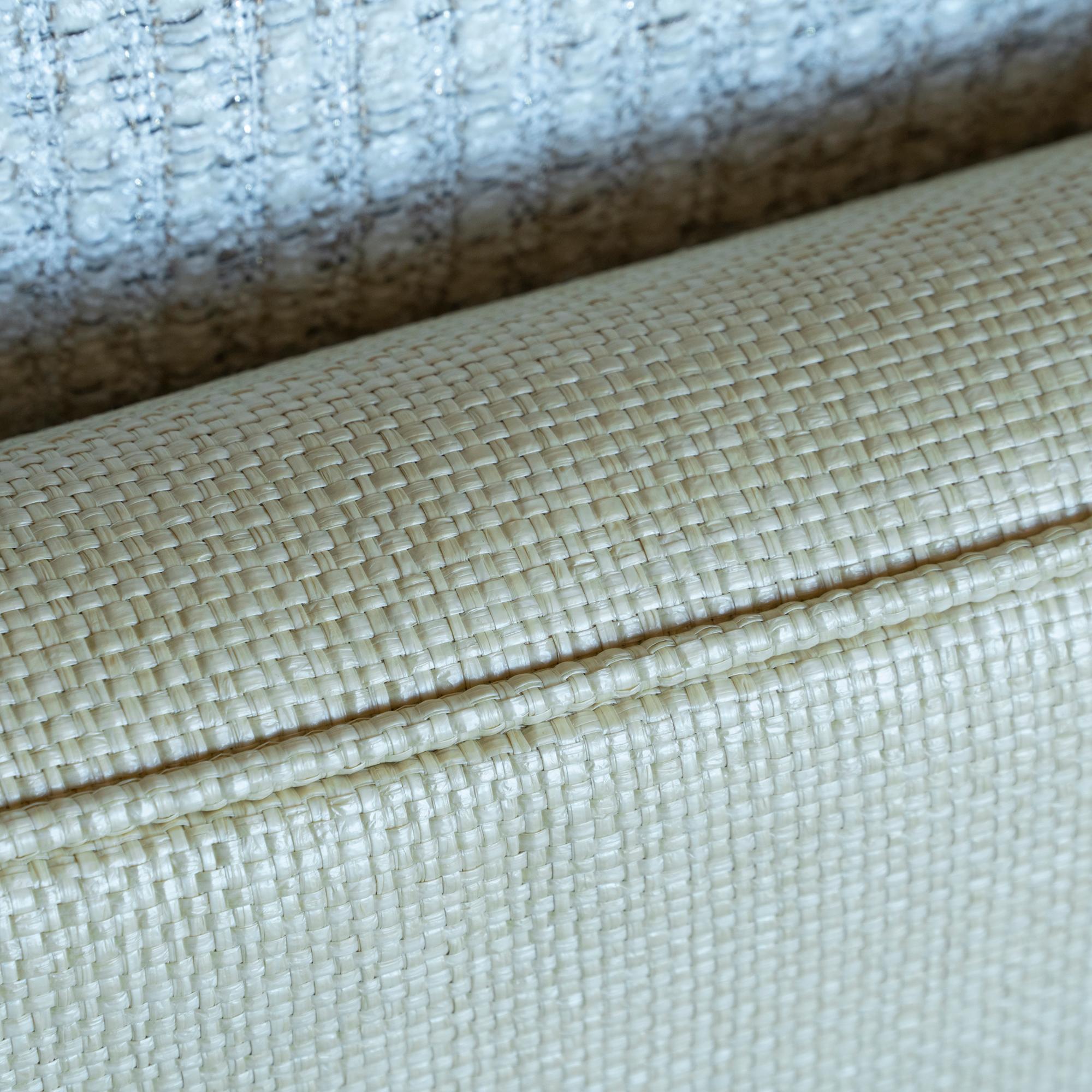1950s Italian Daybed in Raffia and Chanel Woven Fabric, Wood Details 1