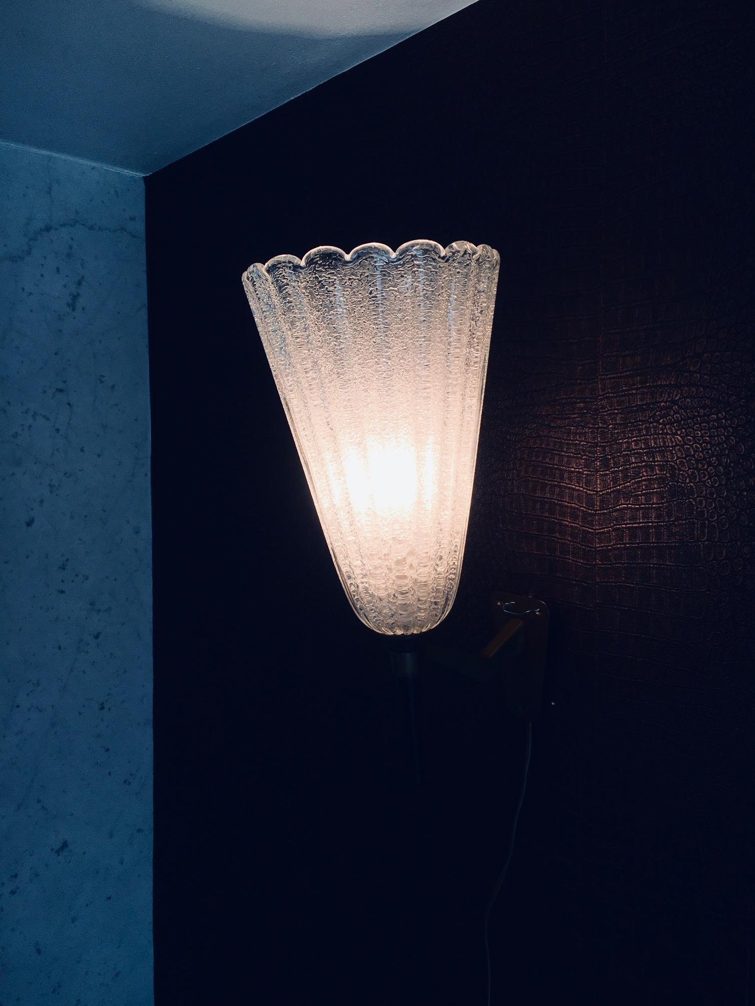 Italienische Design-Wandleuchte aus Kunstglas von Barovier&Toso aus den 1950er Jahren im Angebot 5