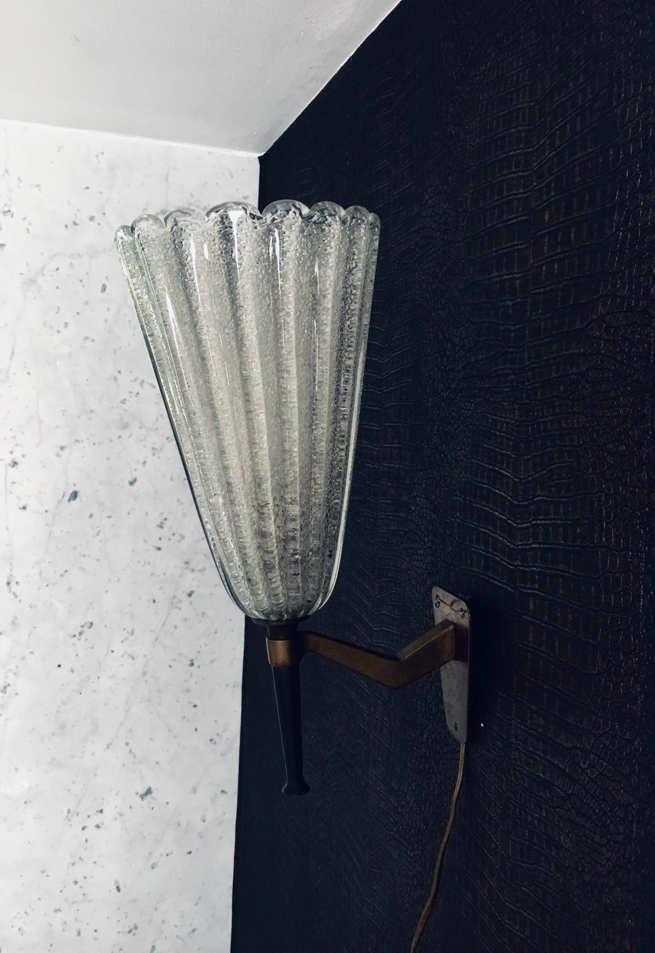 Italienische Design-Wandleuchte aus Kunstglas von Barovier&Toso aus den 1950er Jahren im Angebot 3