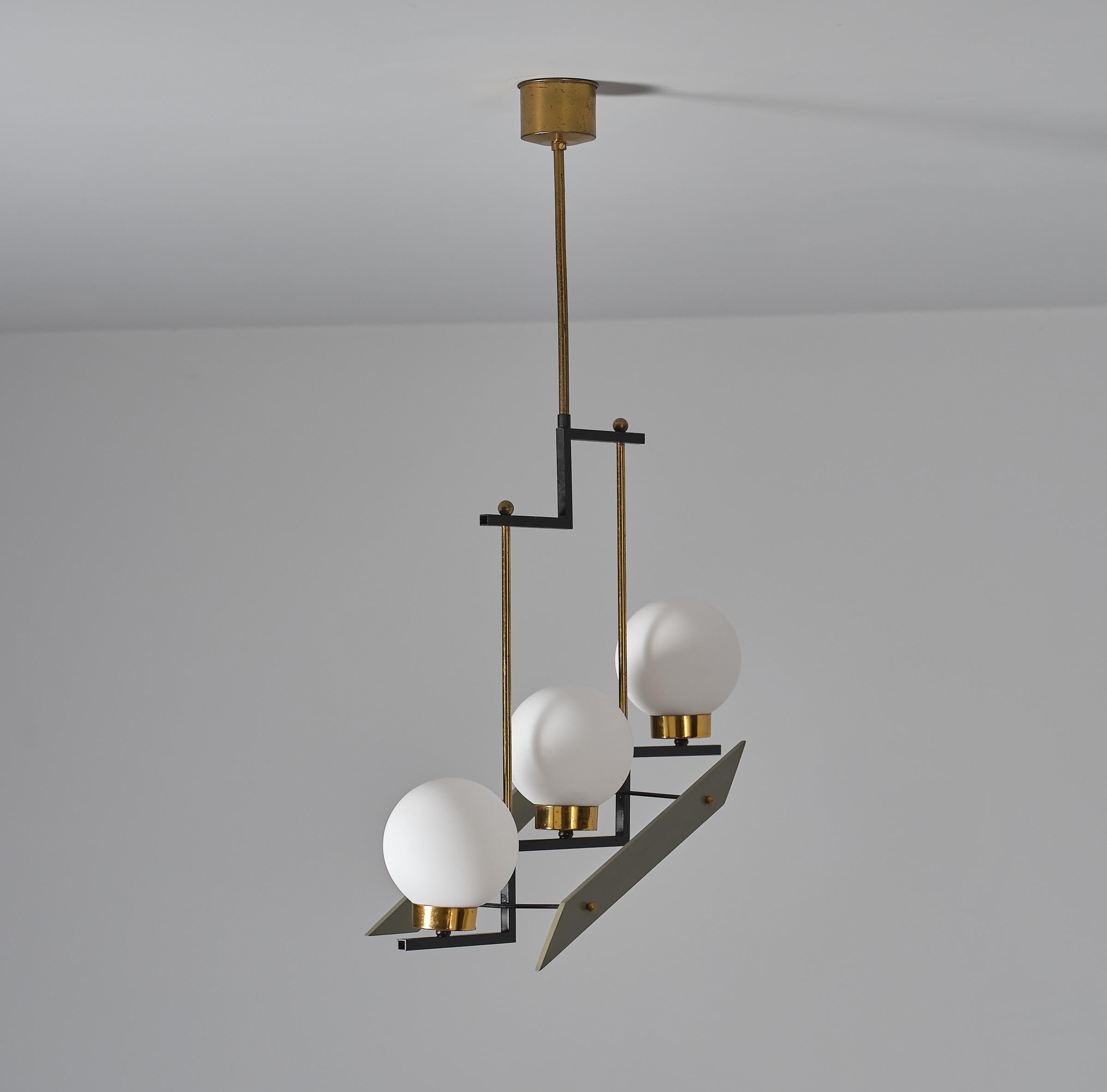1950s Italian Design Chandelier - Elegant Modernity with Three Lights For Sale 2