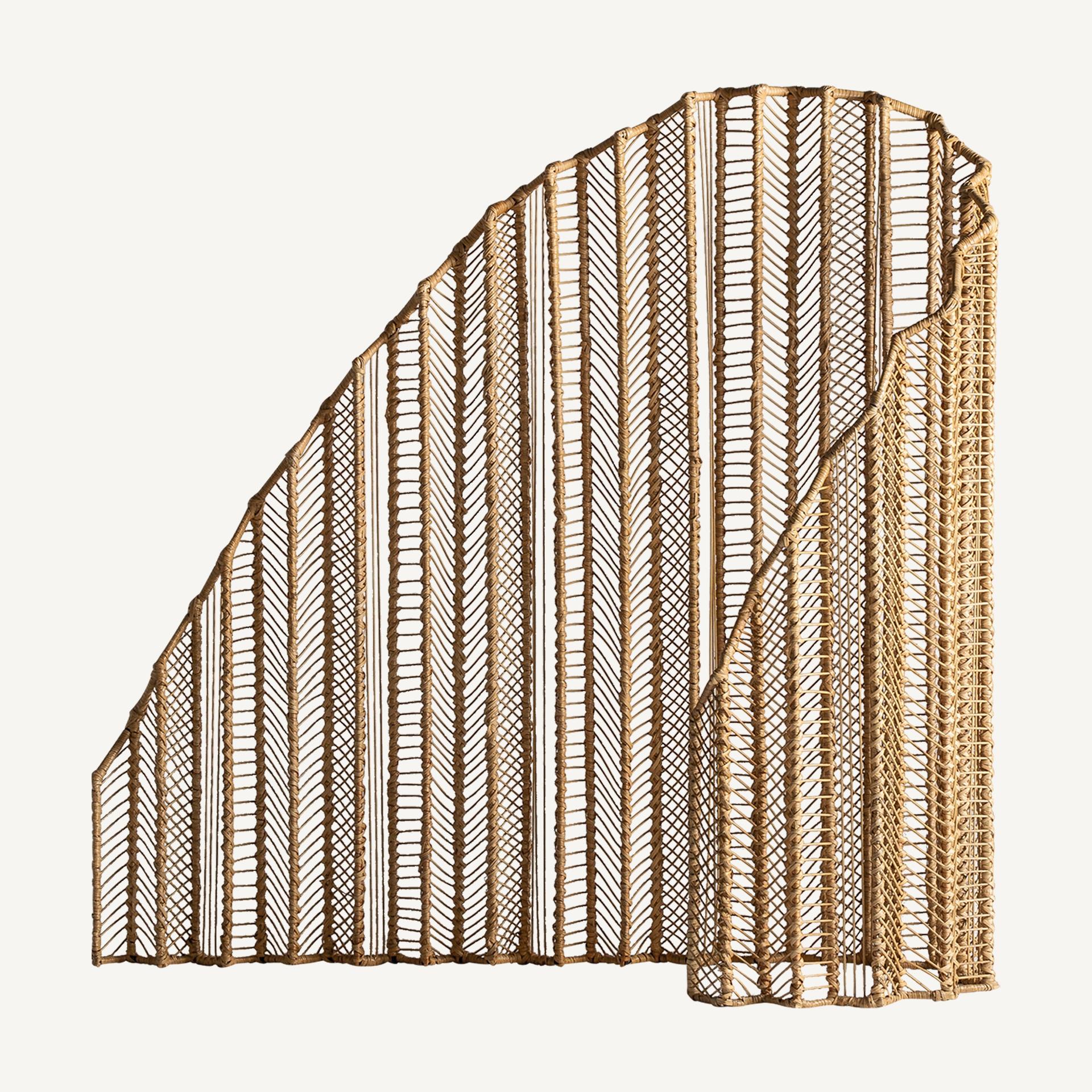 Contemporary 1950s Italian Design Style Metal and Rattan Wicker Curved Screen Divider For Sale