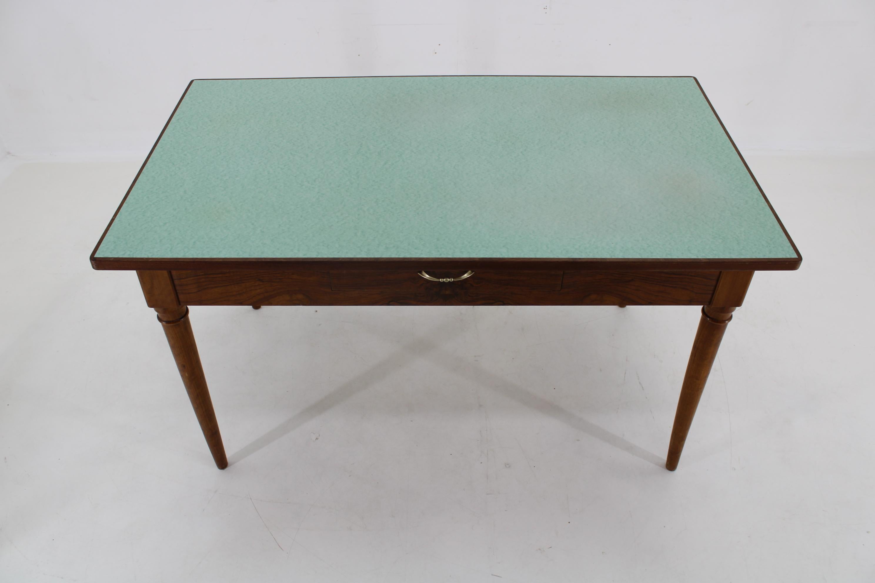 1950s Italian Dining Table In Good Condition For Sale In Praha, CZ