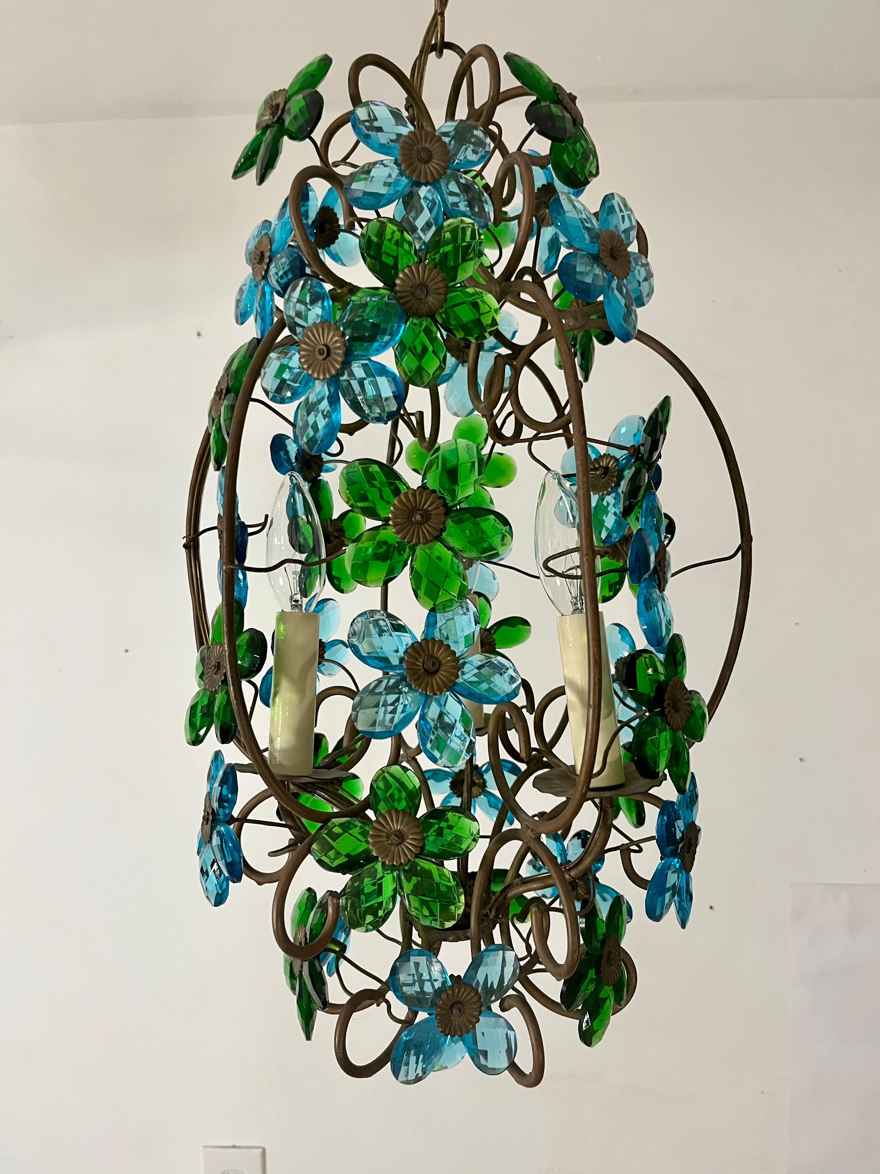 Mid-Century Modern Lustre italien des années 1950 en verre à fleurs, pendentif, laiton, Murano en vente