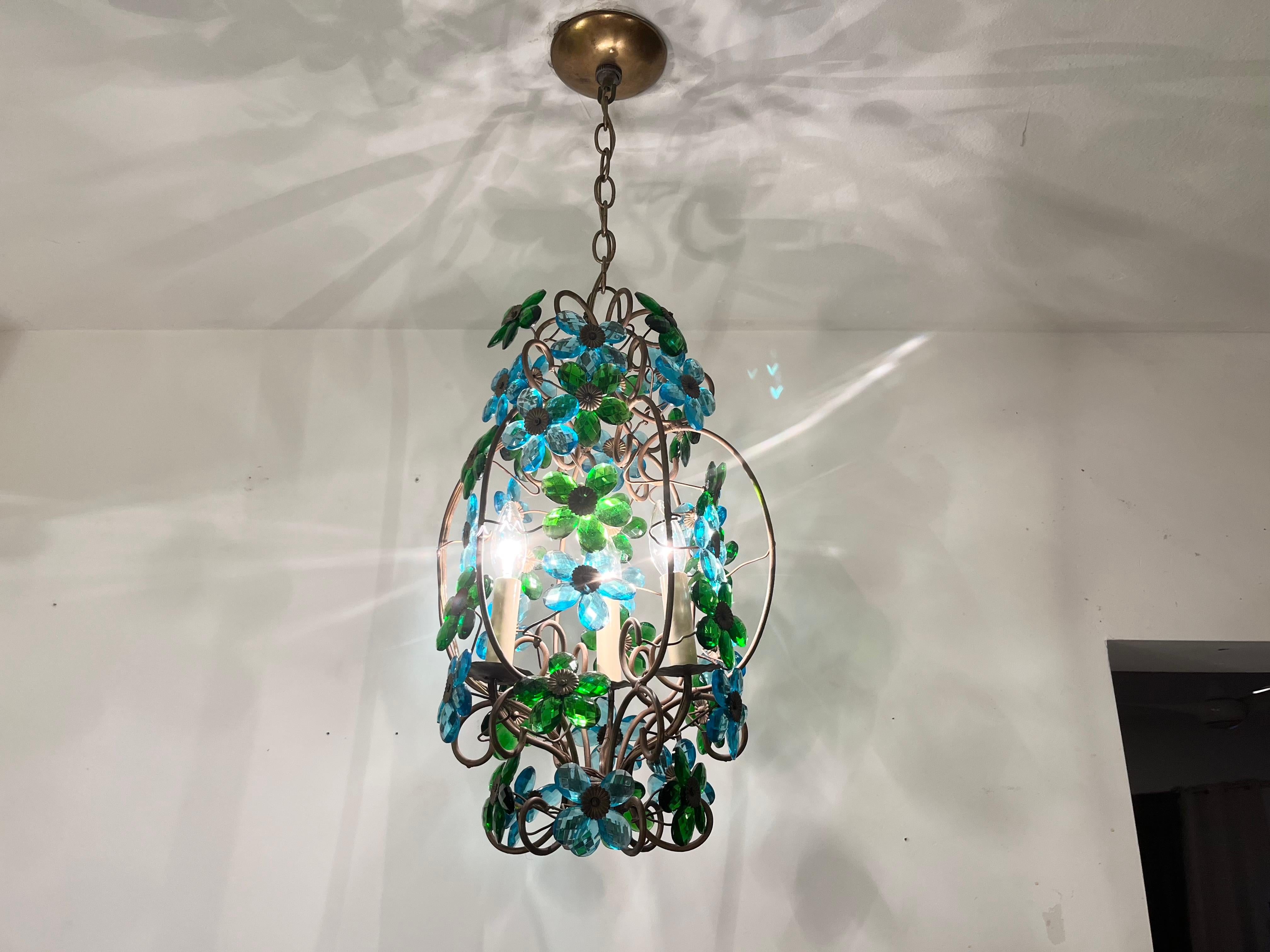 Lustre italien des années 1950 en verre à fleurs, pendentif, laiton, Murano en vente 1