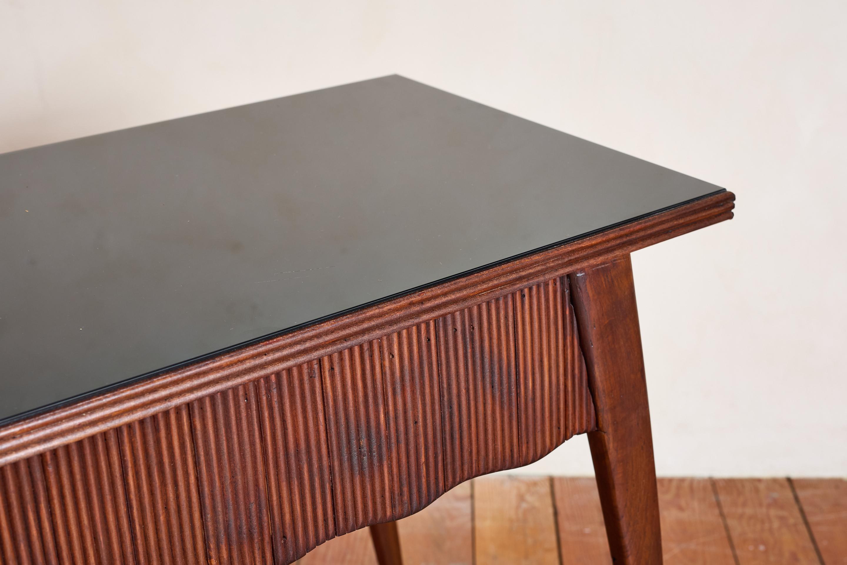Consola acanalada italiana de los años 50 en venta 1