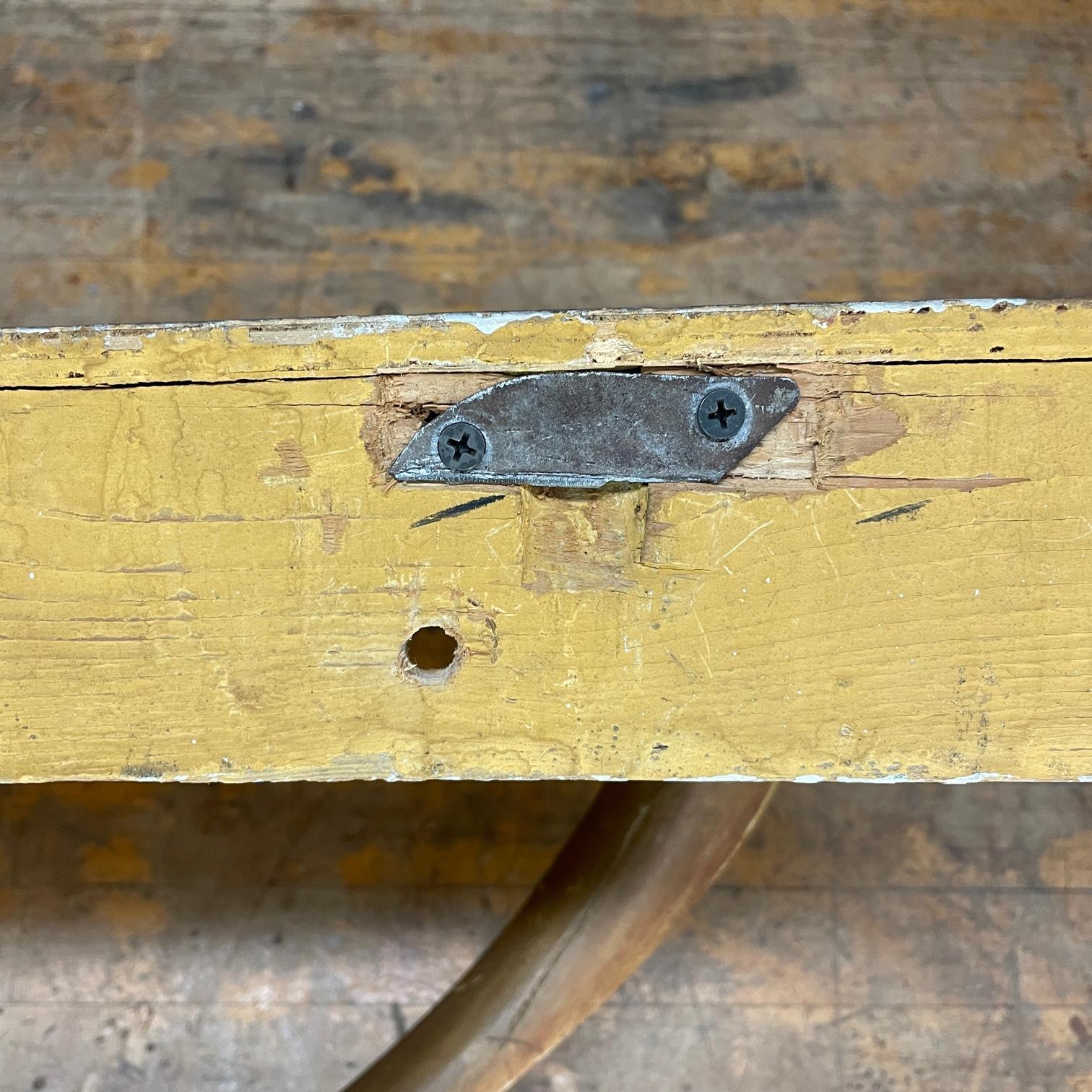 1950s Italian Gilt Florentine Wall Console Entryway Table Shelf Mid-Century For Sale 3