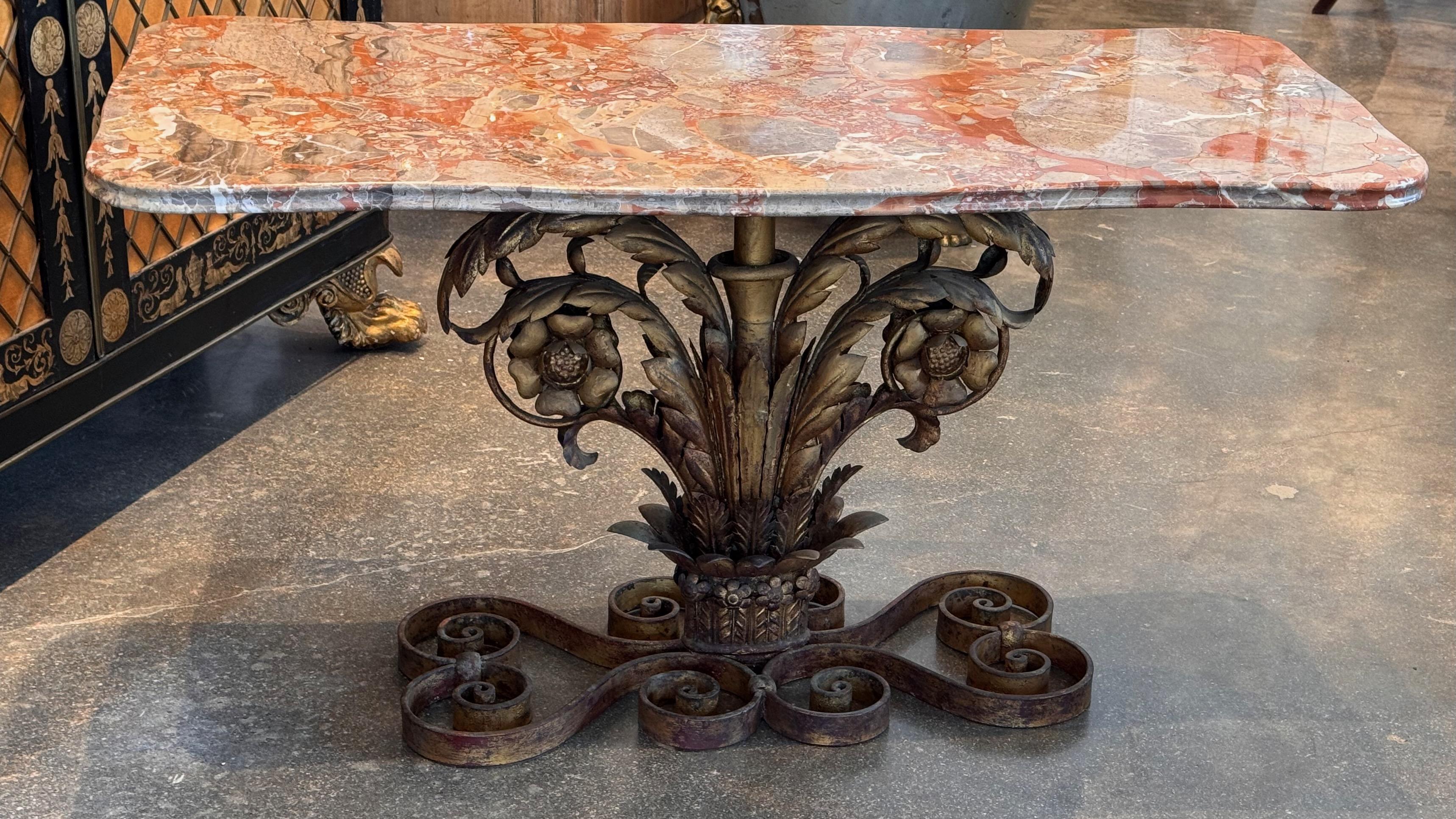 1950s Italian Gilt Marble Top Table In Good Condition For Sale In Charlottesville, VA