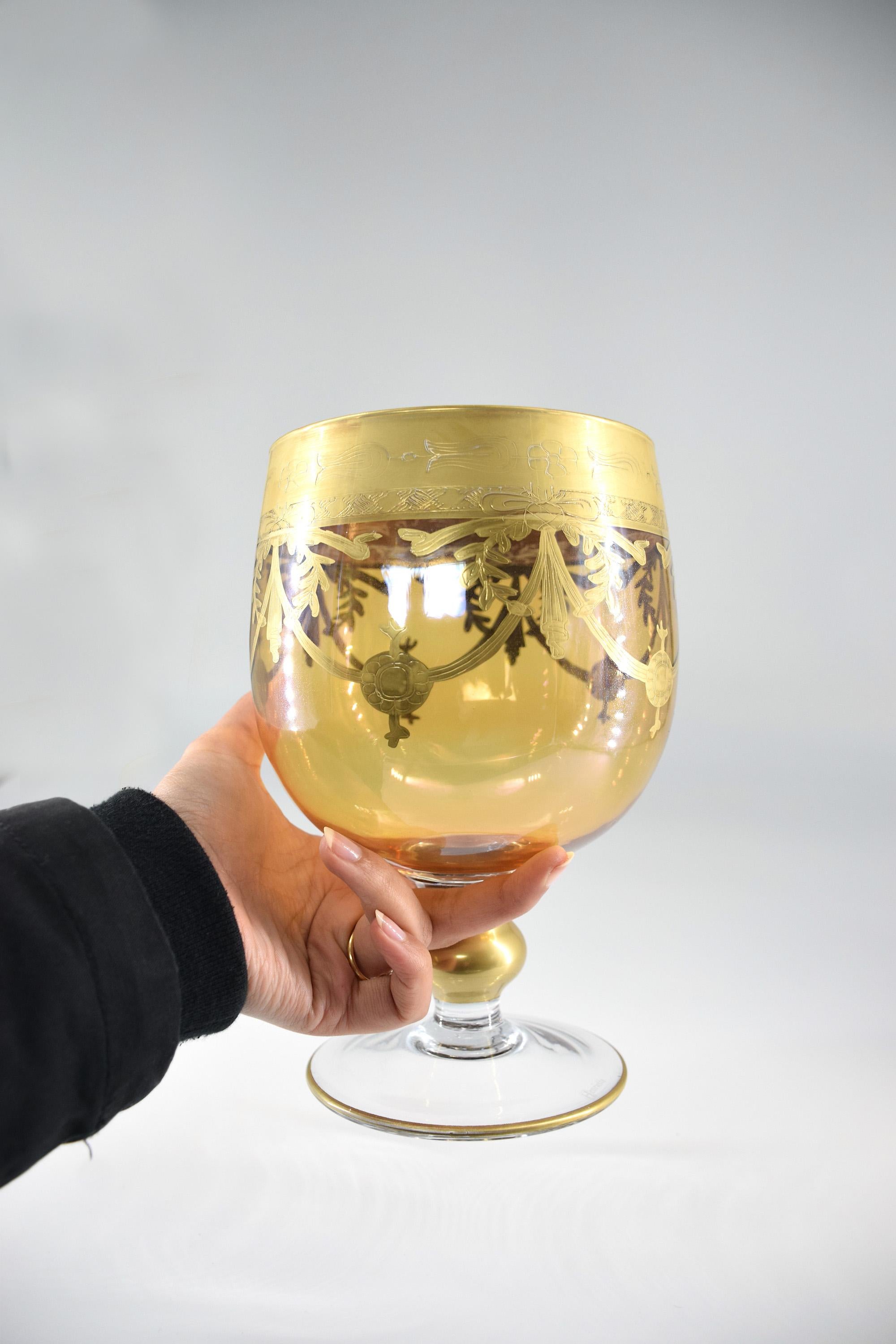1950s Italian Gold-Plated Decorative Cup For Sale 6