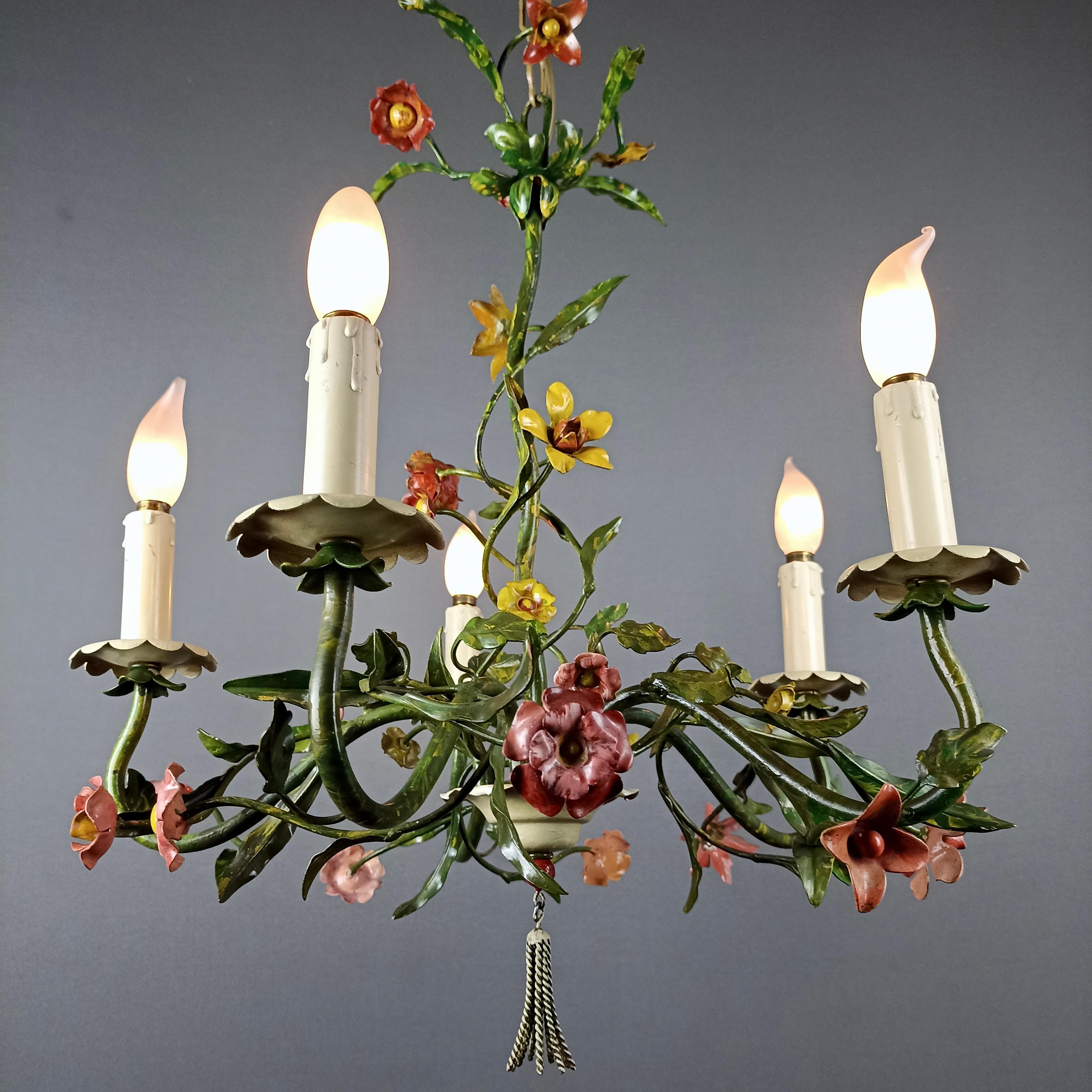 1950s Italian Hand Decorated Tole Floral Five-Light Chandelier 1