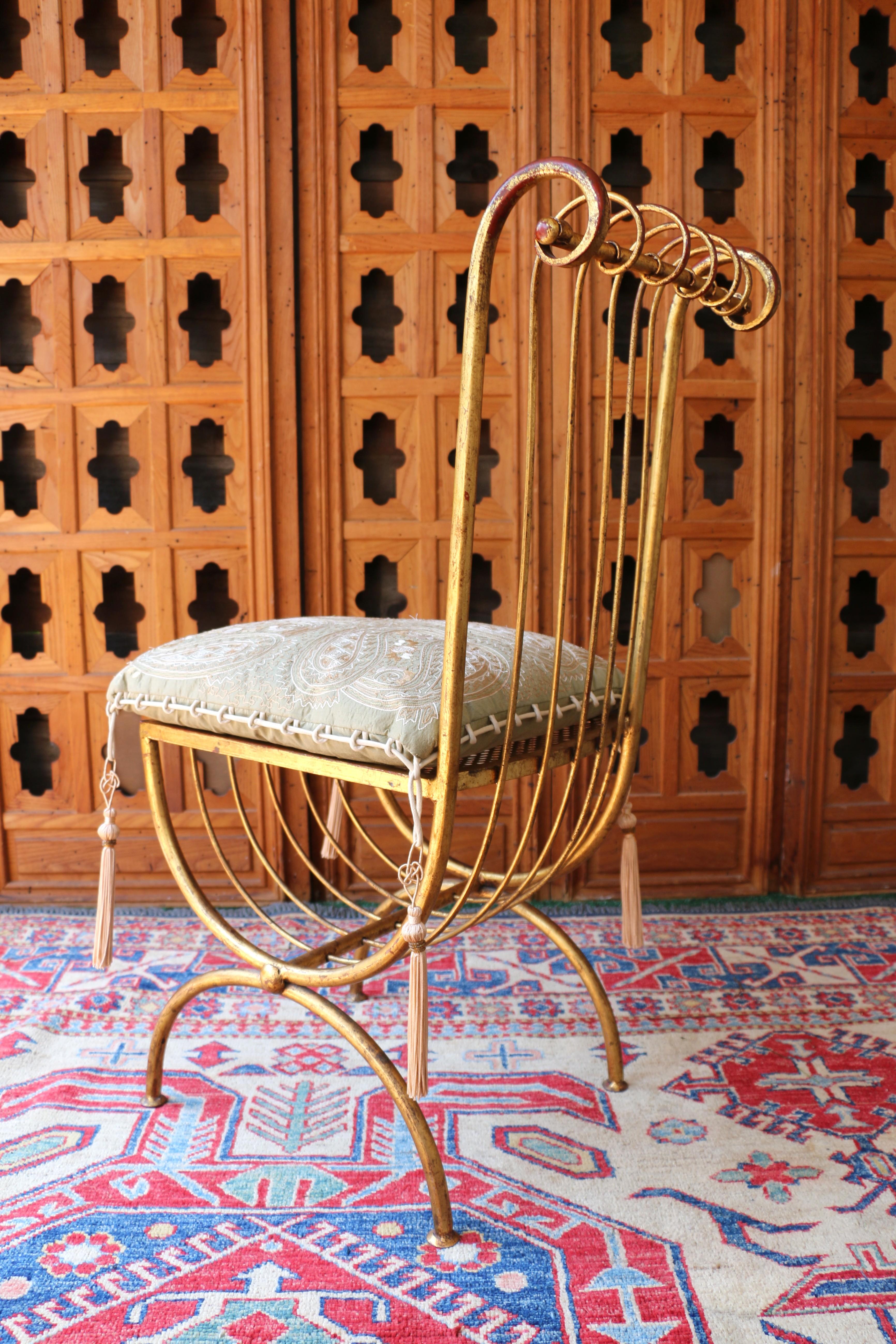 Vanité italienne des années 1950 Hollywood Regency dorée par S. Salvadori en vente 7