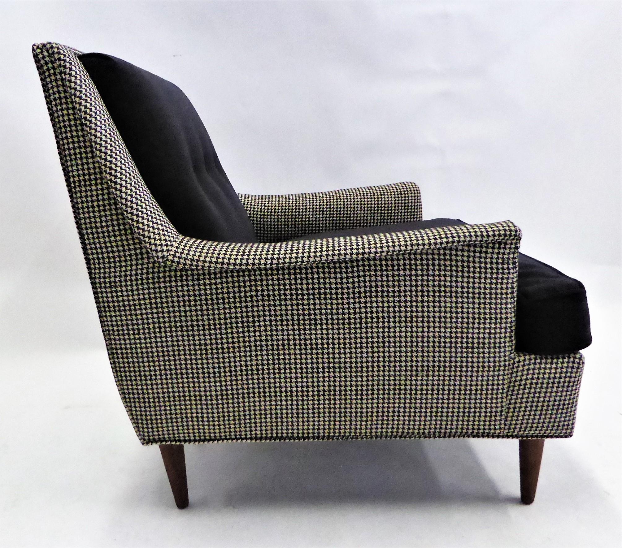 houndstooth arm chair