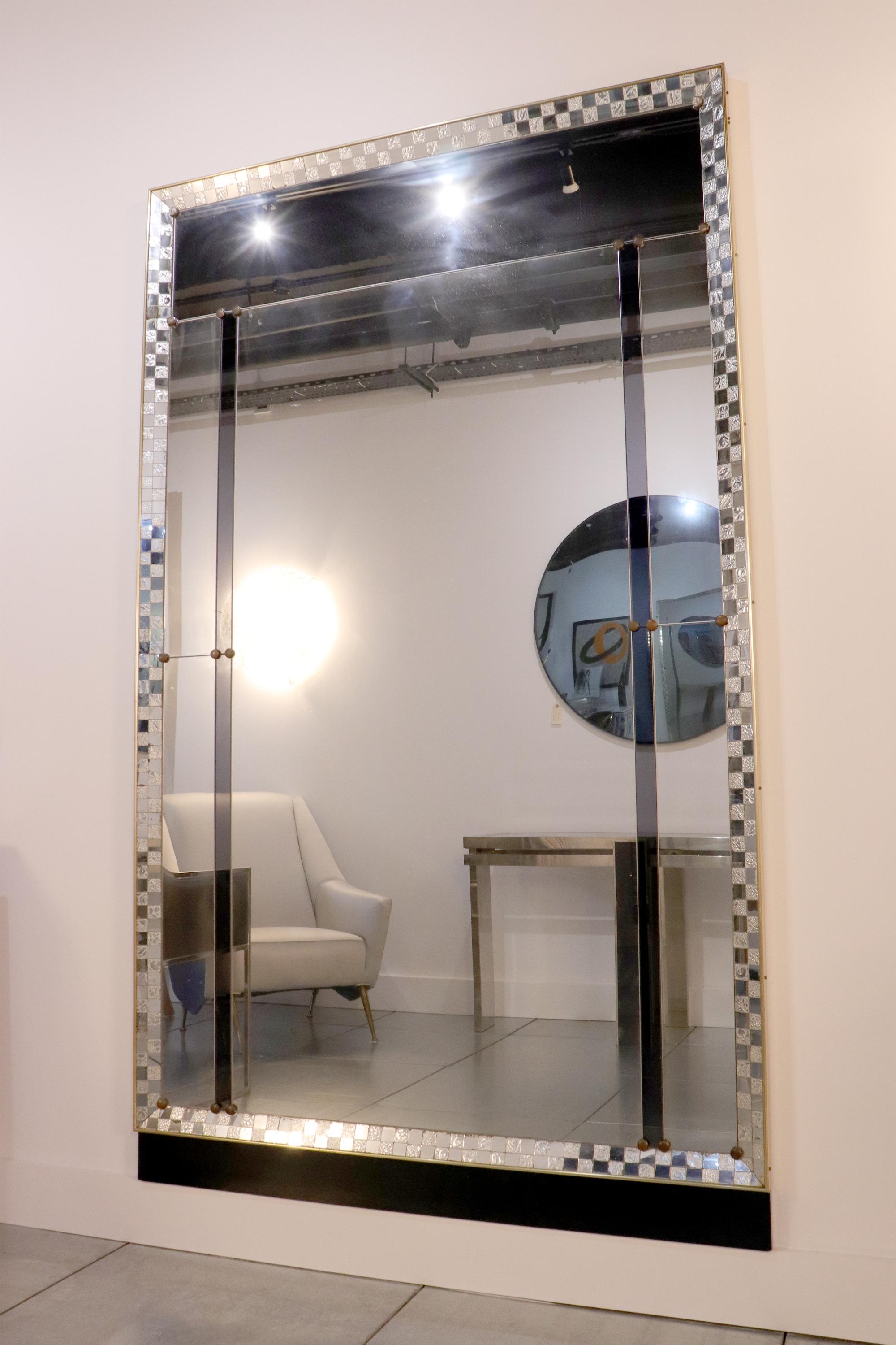 1950s, Italian Large Wall Mirror by Cristal Arte In Good Condition For Sale In London, GB