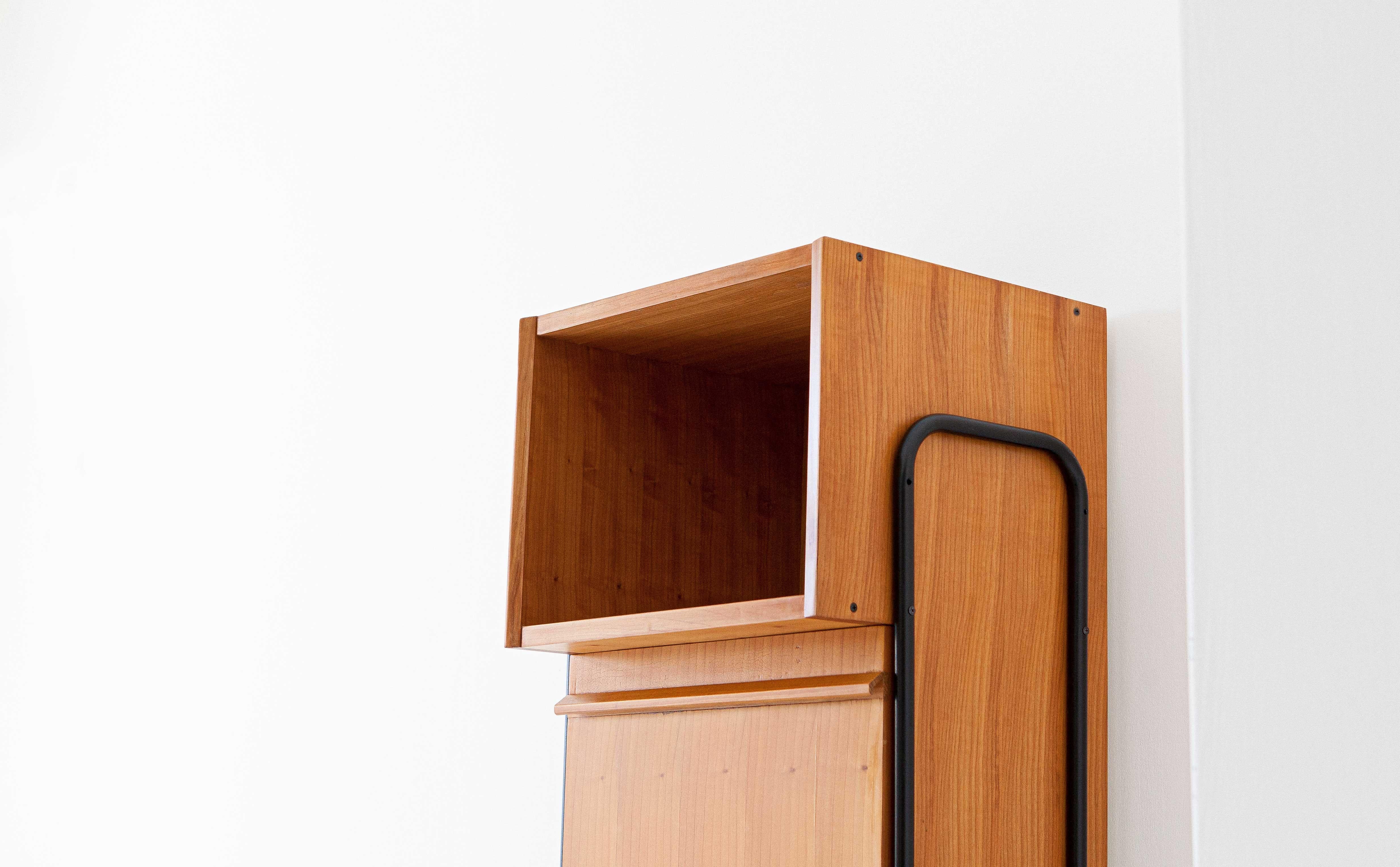 Mid-Century Modern 1950s Italian Light Wood and Iron Highboard Cabinet