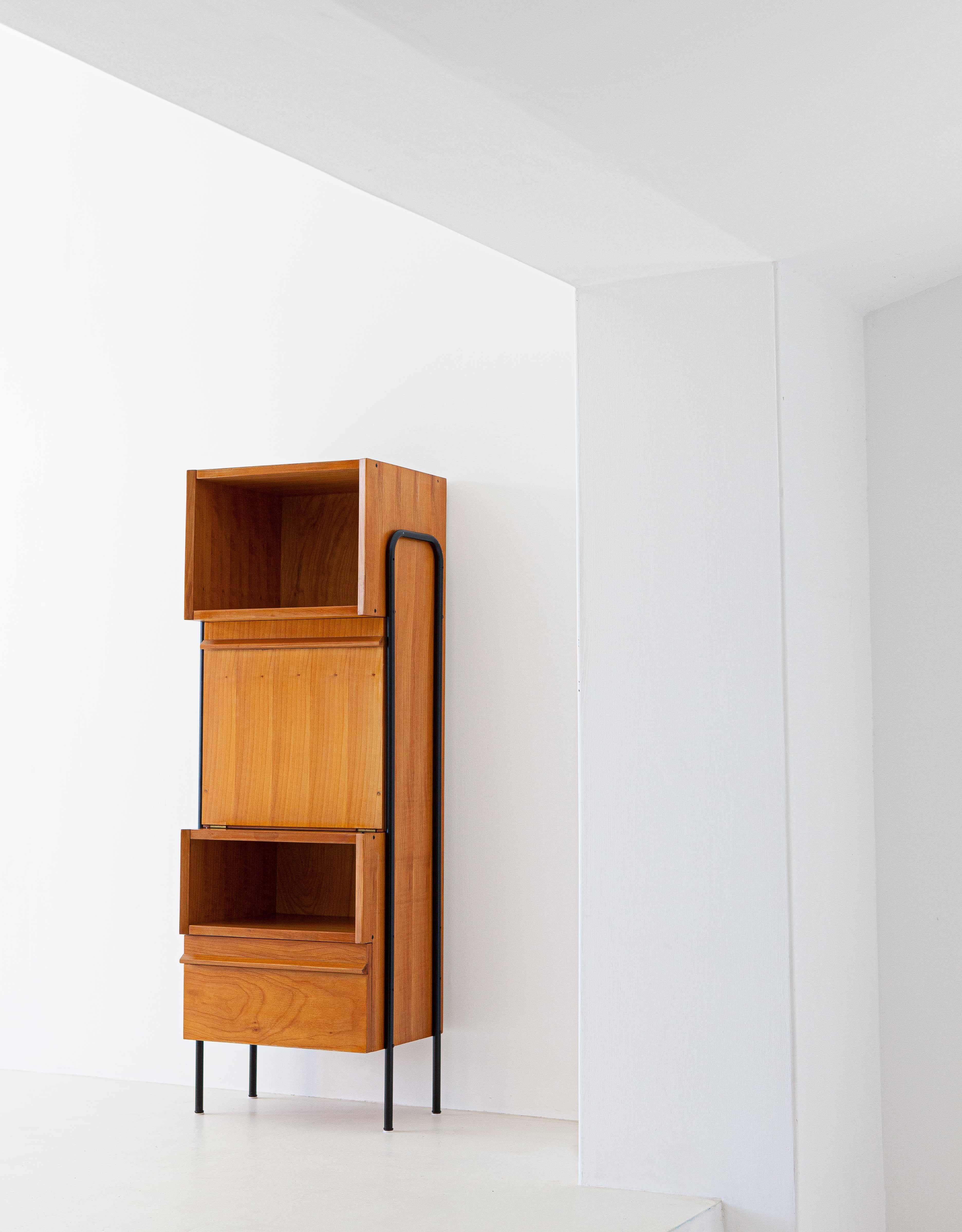 Mid-20th Century 1950s Italian Light Wood and Iron Highboard Cabinet