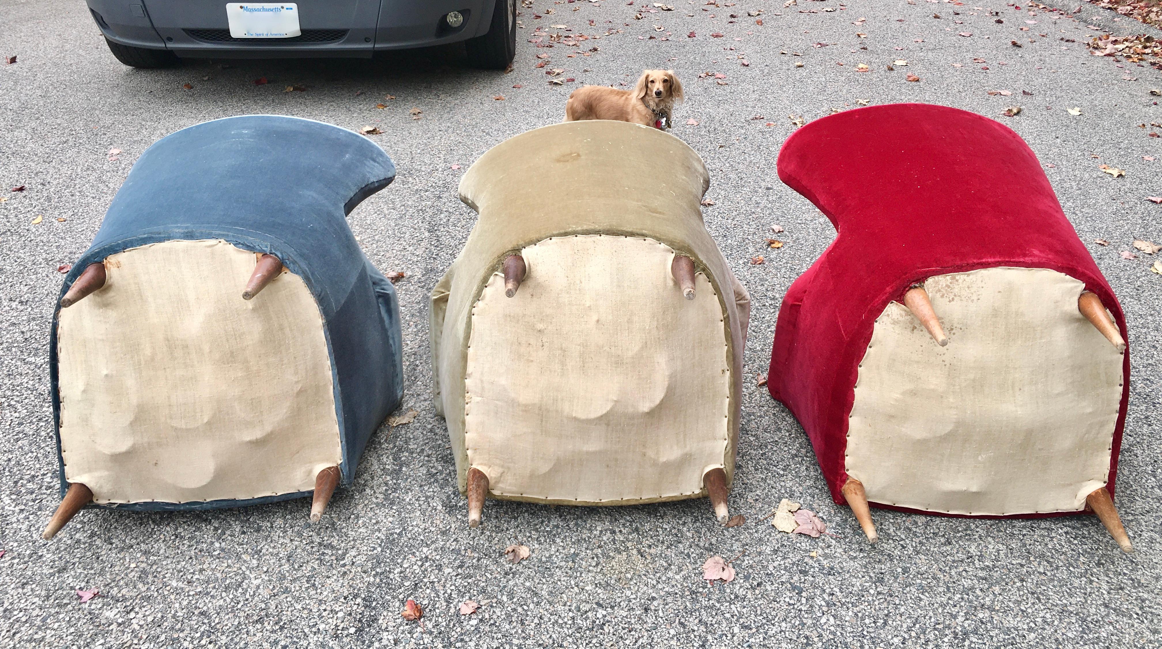 1950s Italian Lounge Chairs for Reupholstering For Sale 5