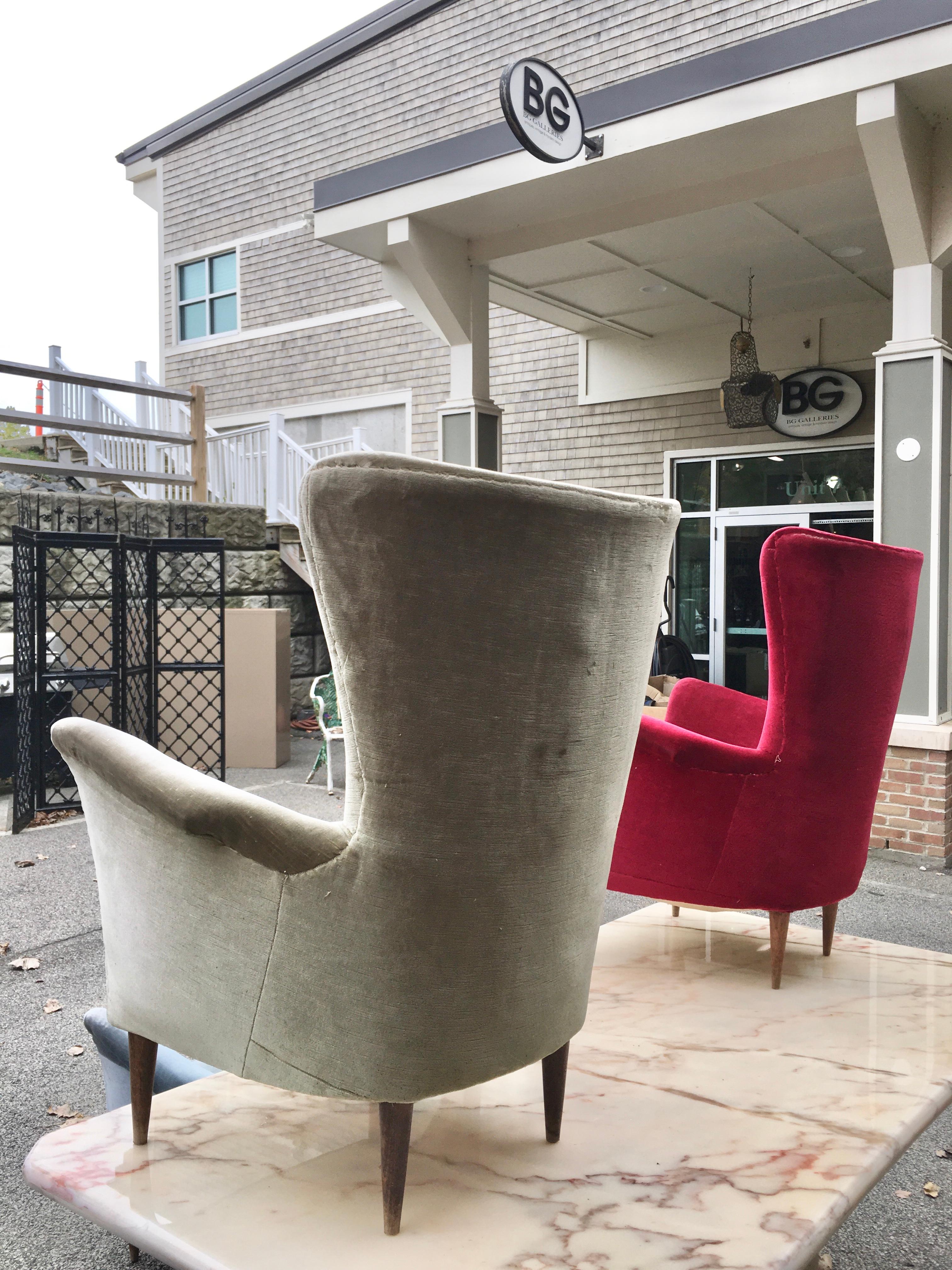 1950s Italian Lounge Chairs for Reupholstering For Sale 12