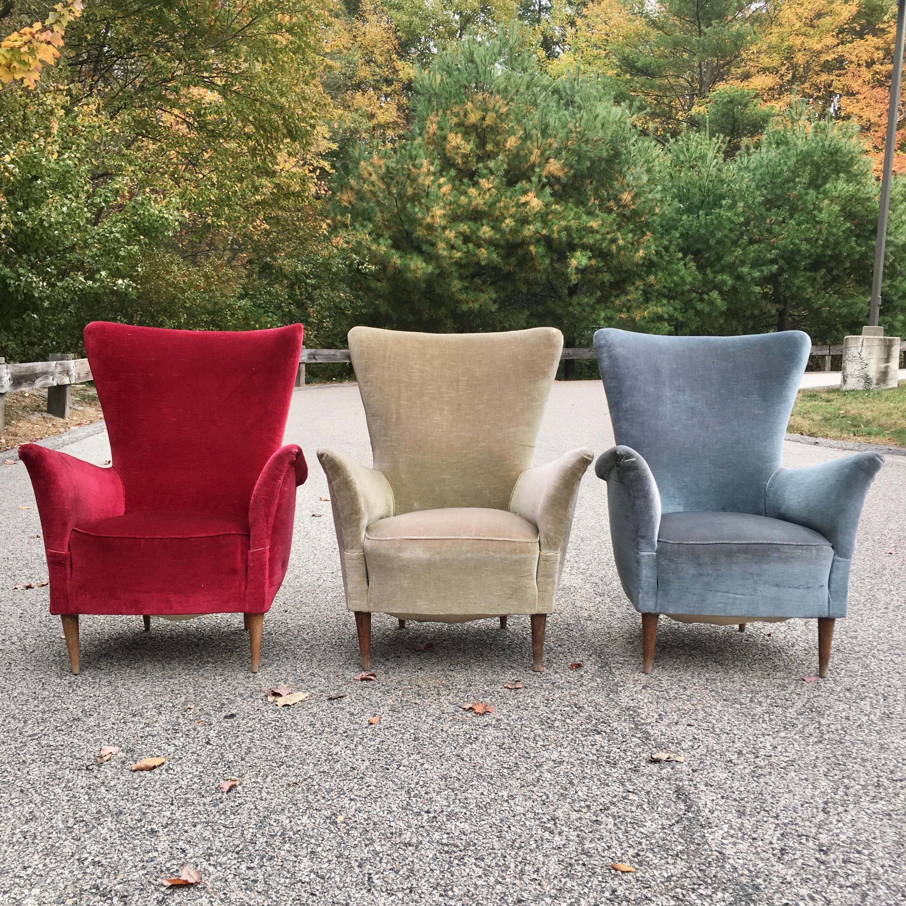 1950s Italian Lounge Chairs for Reupholstering For Sale 13