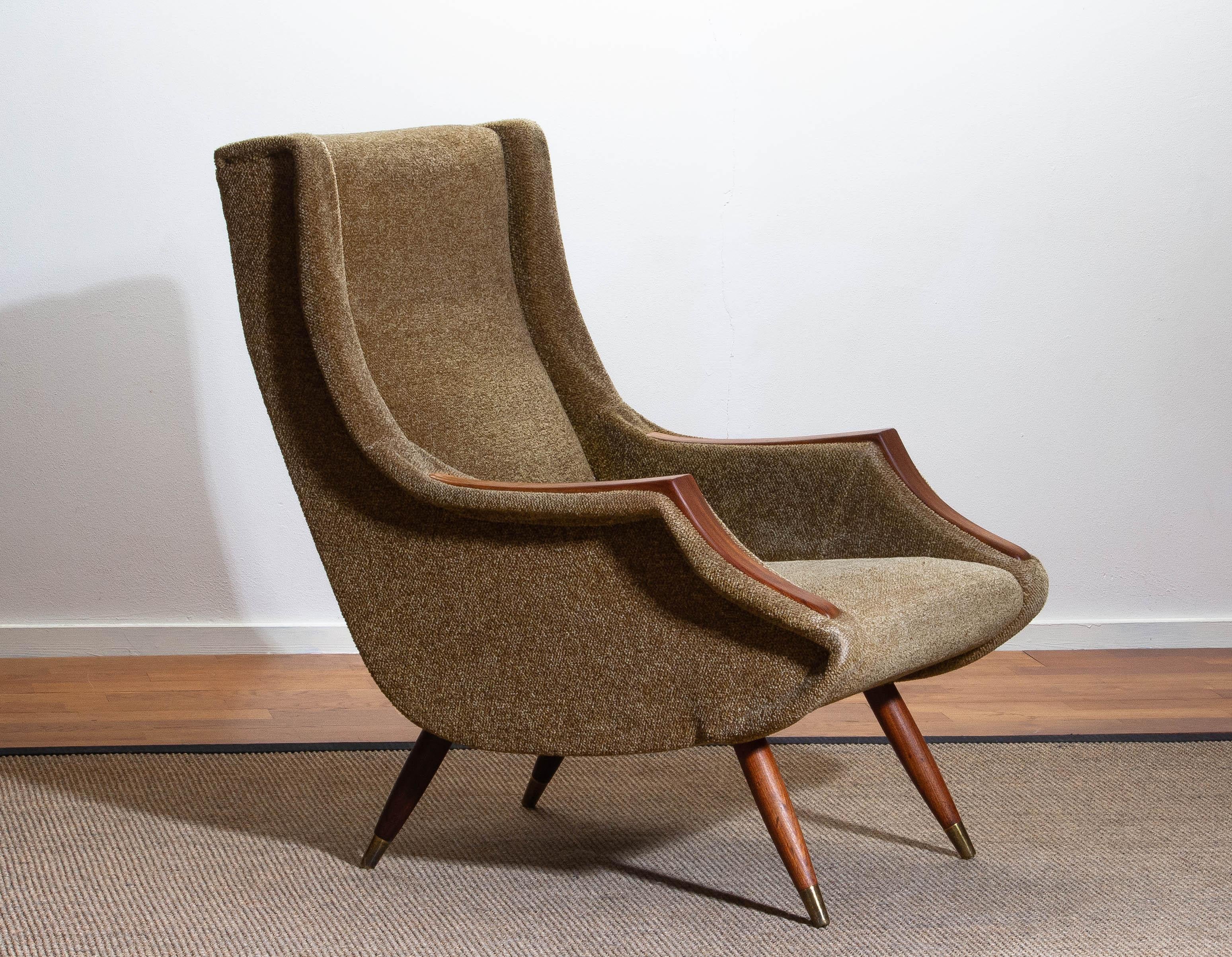 1950s, extremely rare easy chair designed by Aldo Morbelli for Isa Bergamo Italy still in original condition.
Armrests and legs in teak.
Overall impression for the age is good.
   