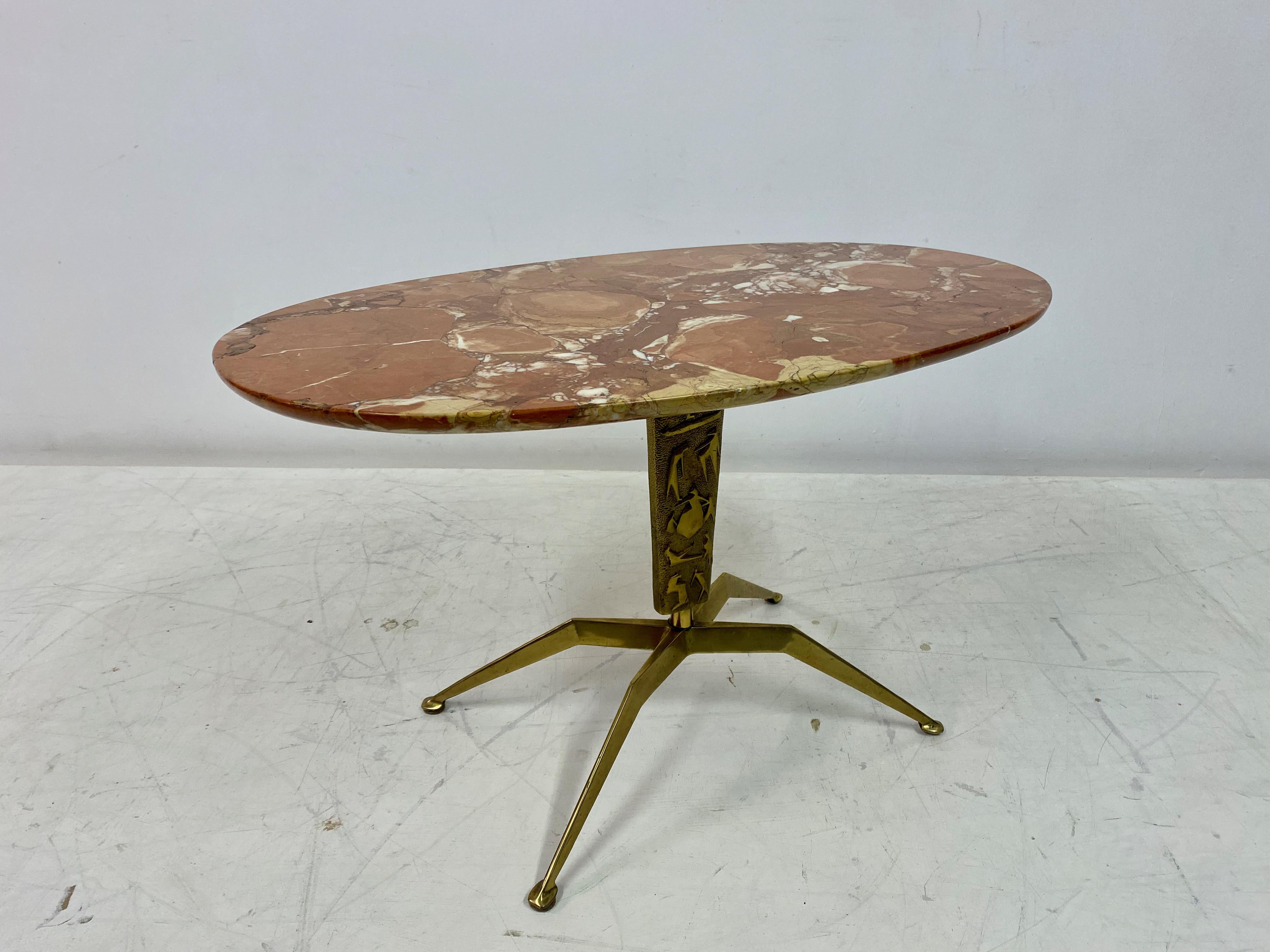 1950s Italian Marble and Brass Coffee Table For Sale 4
