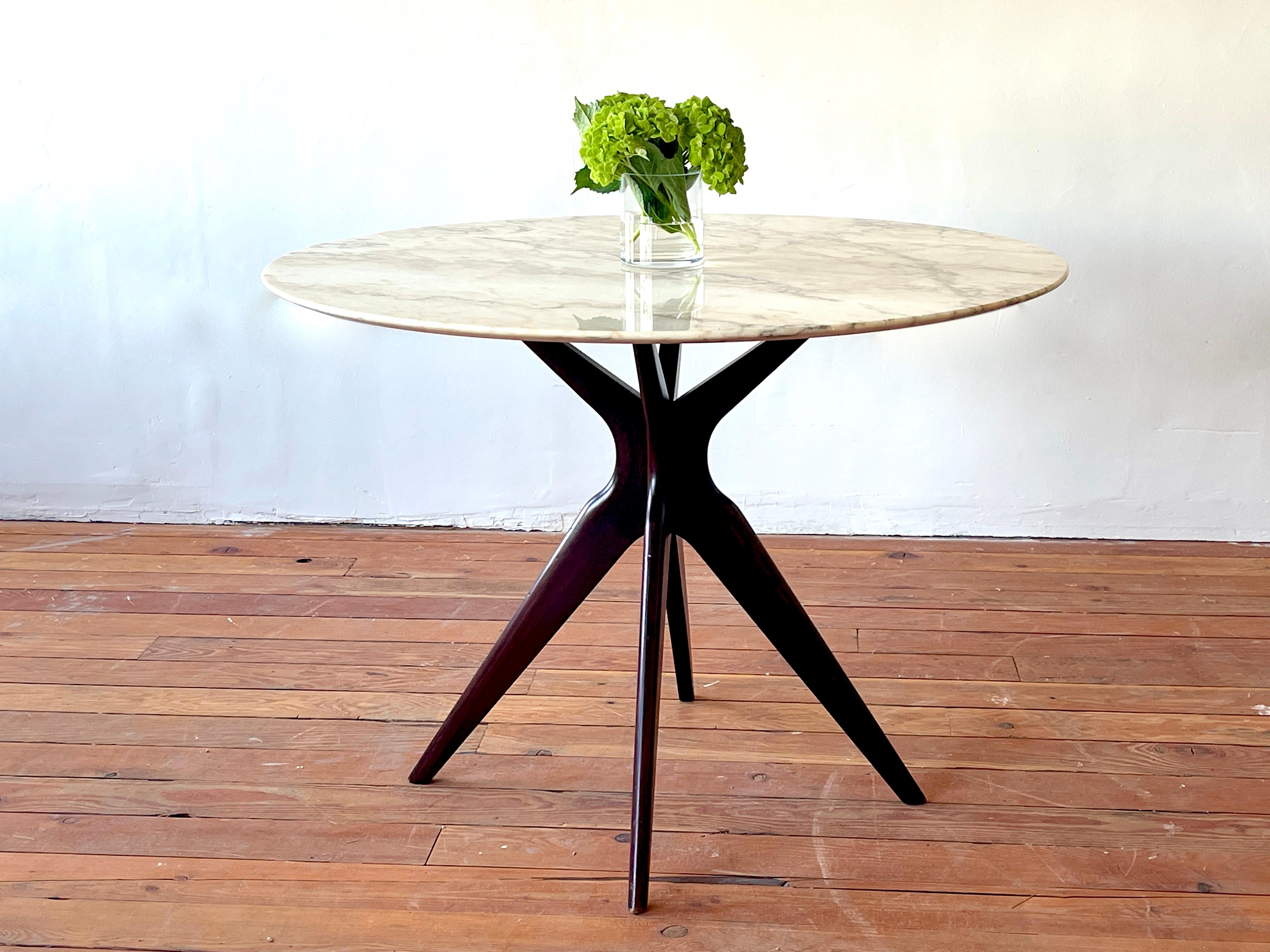 1950's Italian Marble Center Table In Good Condition For Sale In Beverly Hills, CA