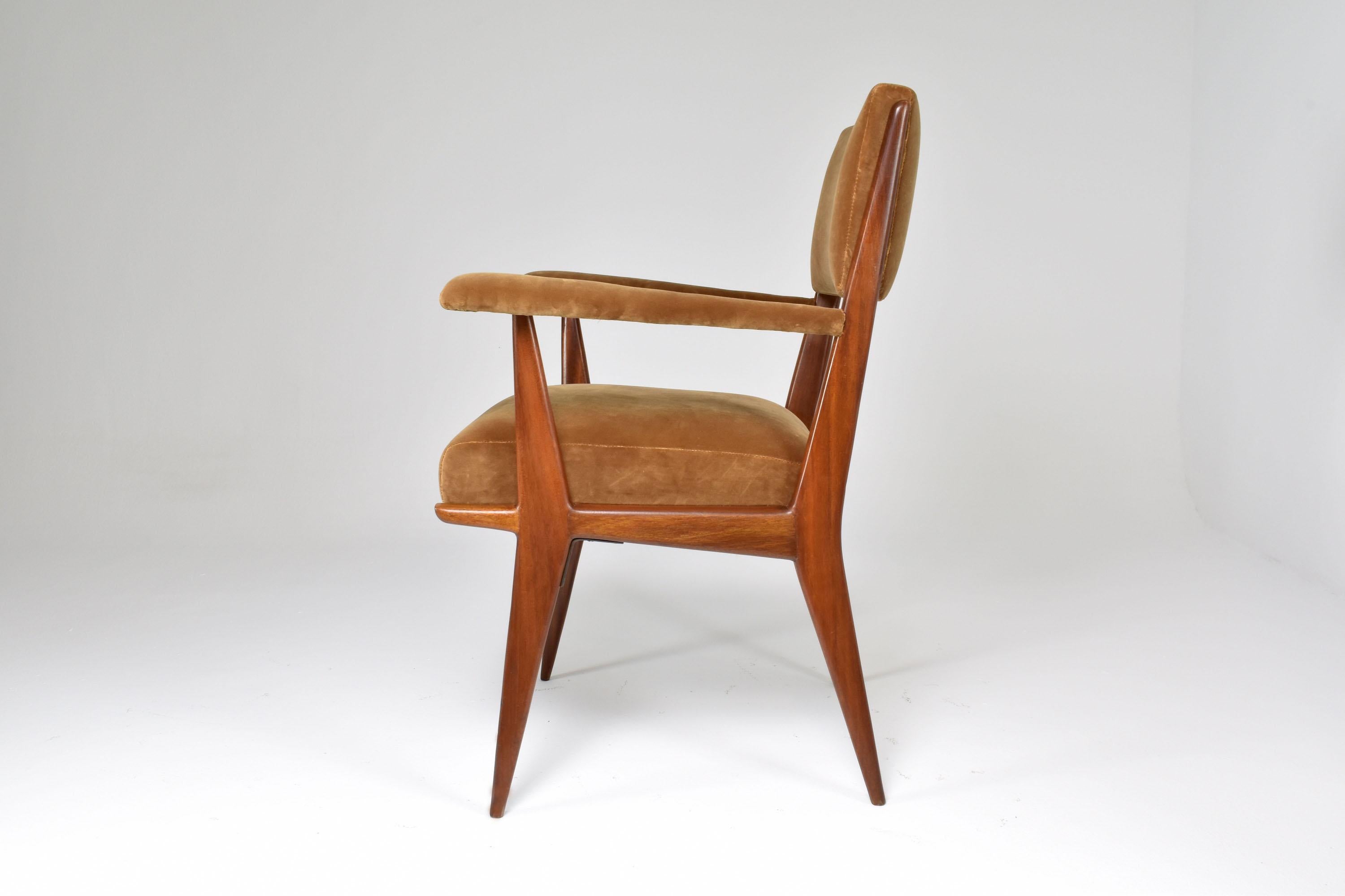 20th Century 1950's Italian Mid-Century Armchair by Silvio Cavatorta