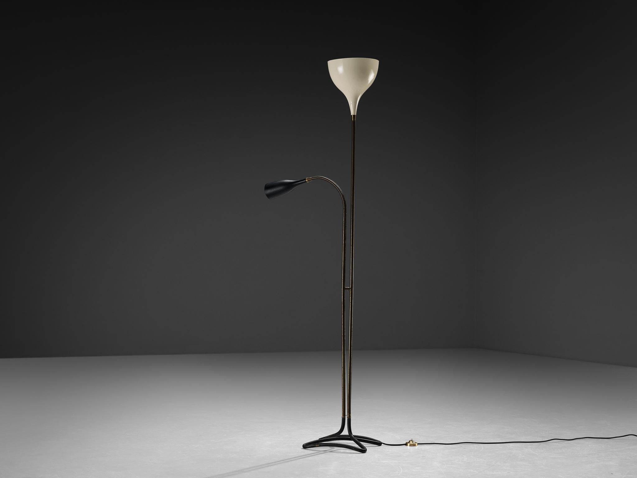 Mid-Century Modern 1950s Italian Mid-Century Floor Lamp in Coated Aluminum and Brass For Sale