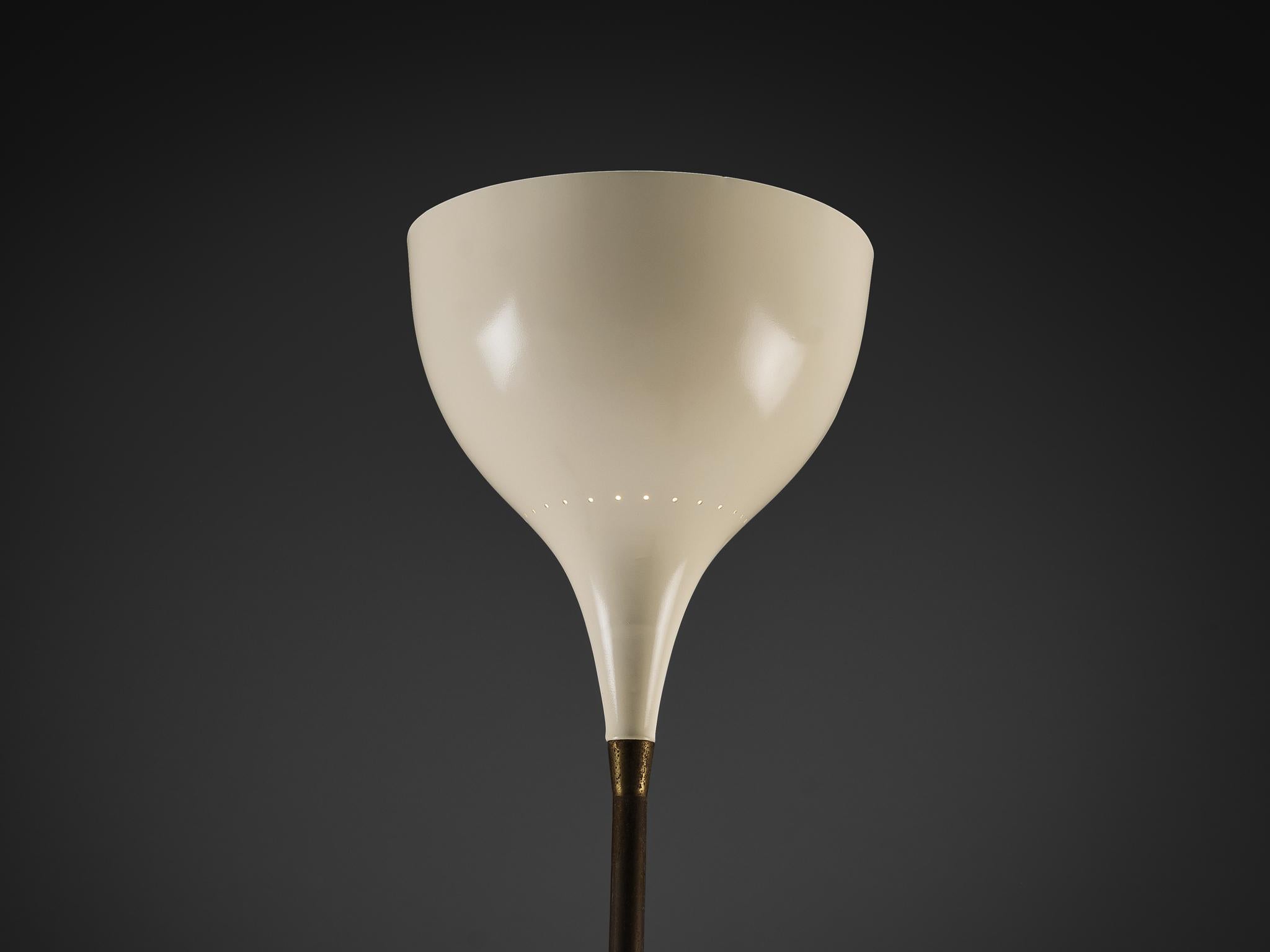 1950s Italian Mid-Century Floor Lamp in Coated Aluminum and Brass For Sale 1