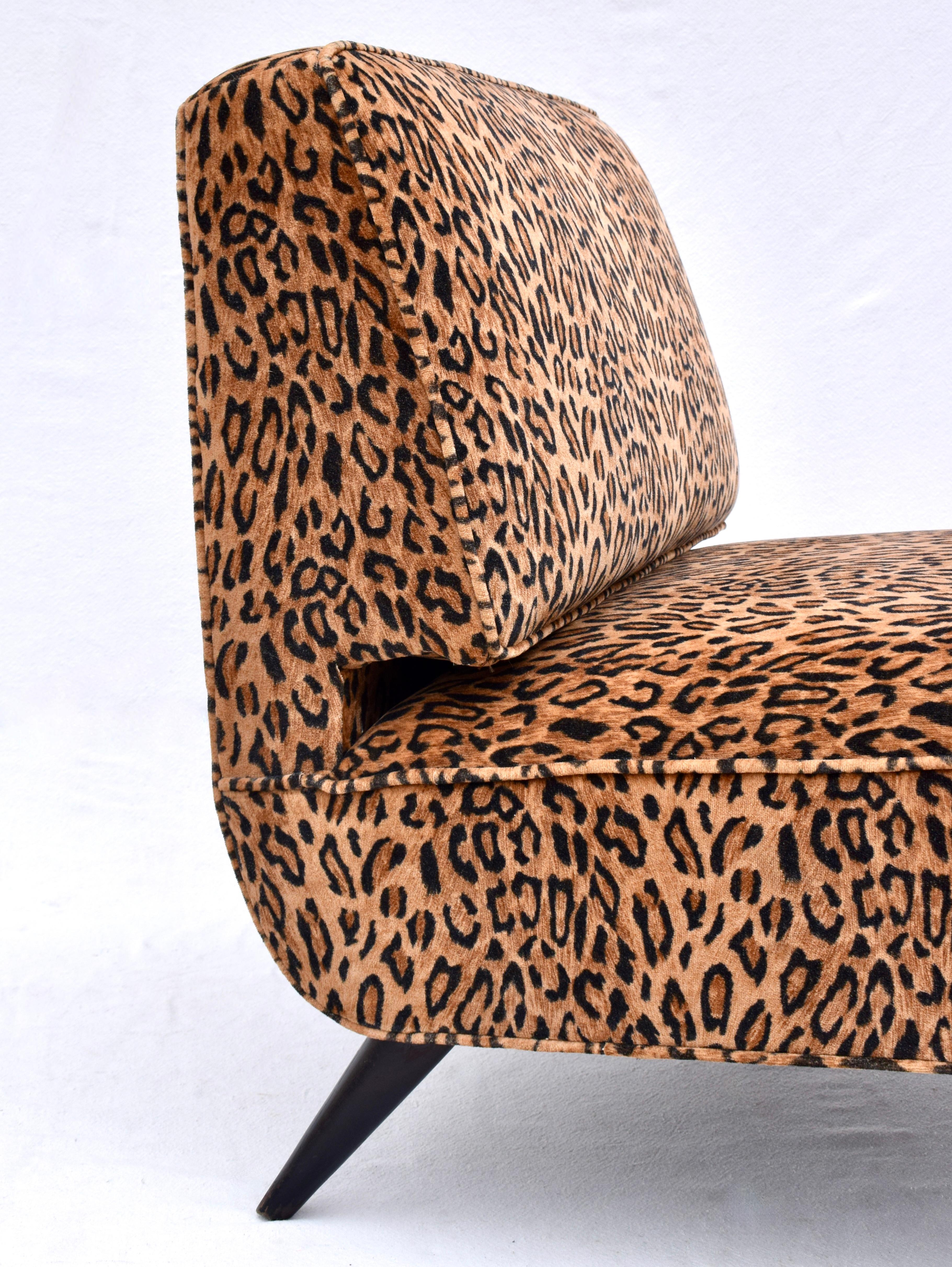 Italienischer Mid Century Modern Lounge Chair aus den 1950er Jahren im Angebot 4
