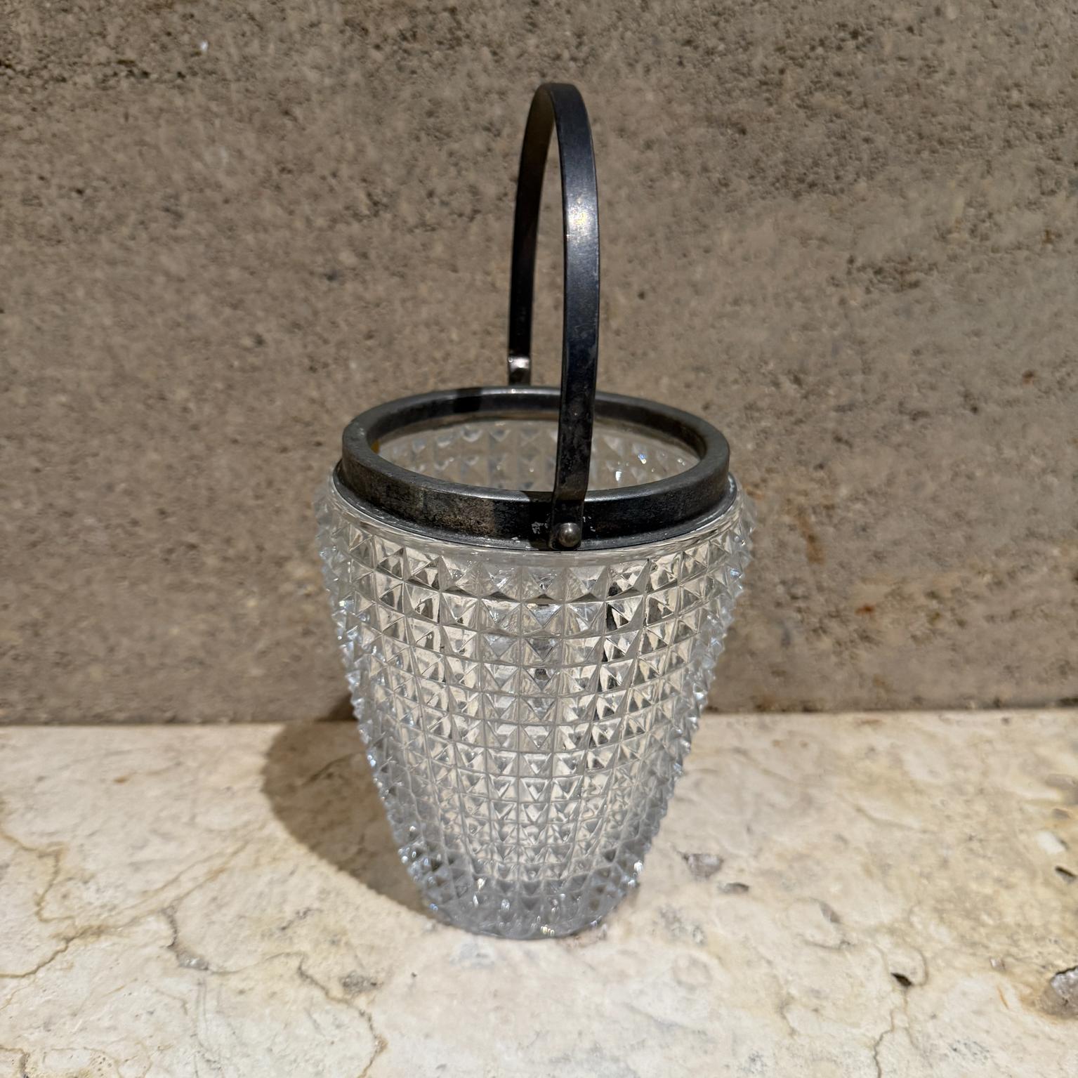 Mini seau à glace italien des années 1950 en cristal taillé en diamant Bon état - En vente à Chula Vista, CA