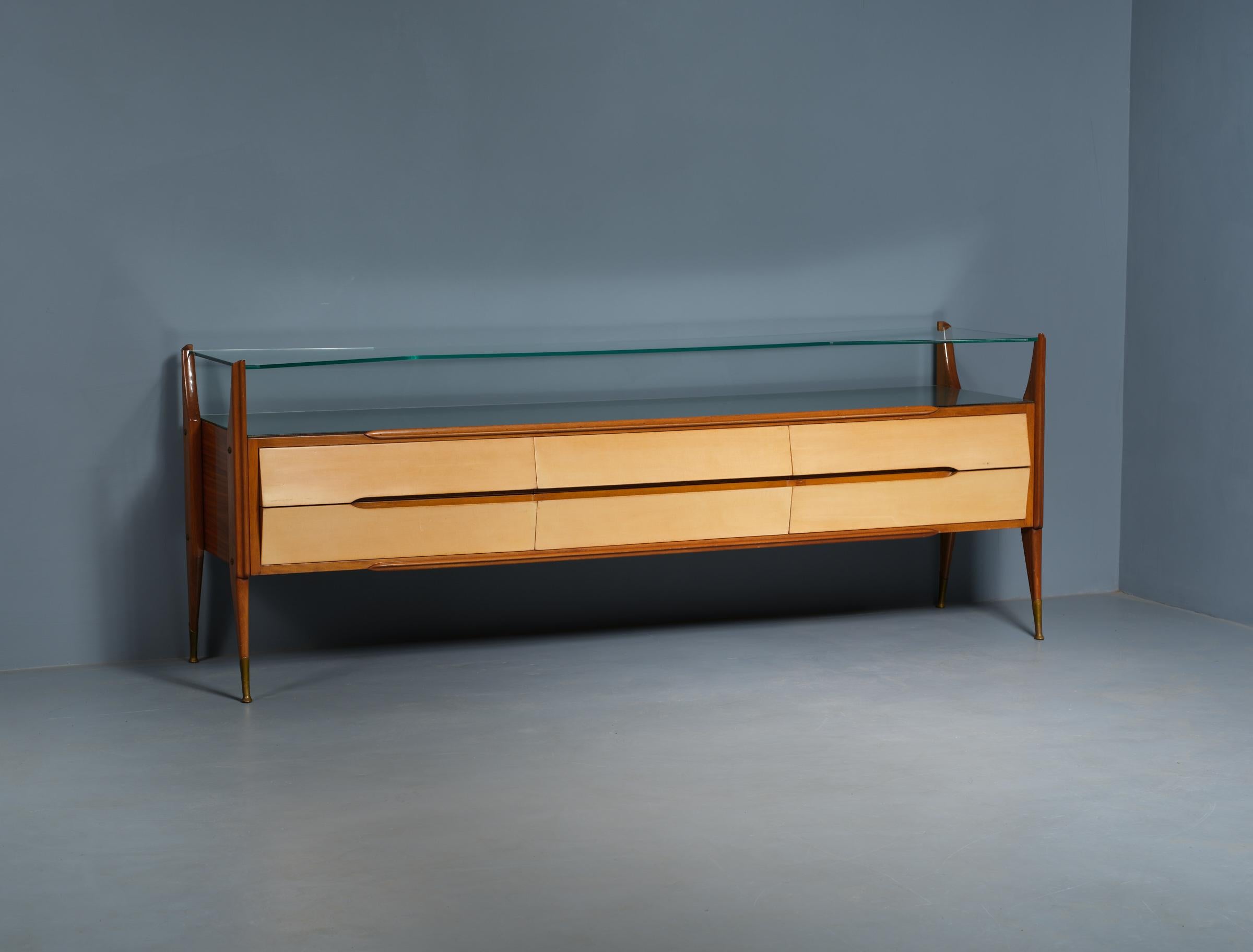 1950s Italian Modern Commode with Brass Details and Glass 2