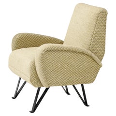 Sedia da salotto modernista italiana degli anni '50 con rivestimento in velluto