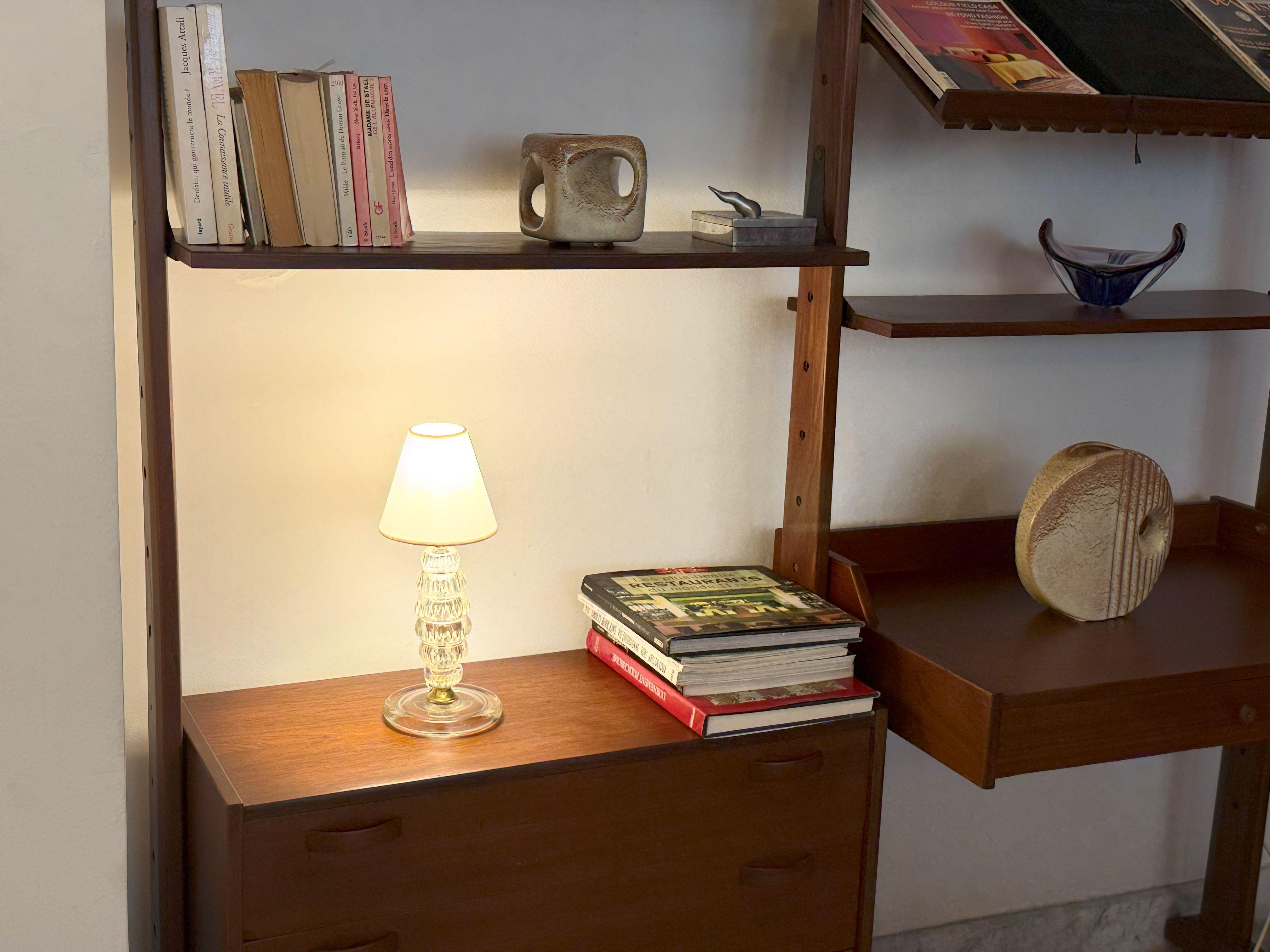 Mid-Century Modern Vintage Italian Murano Glass and Brass Vintage Table Lamp des années 1950 en vente